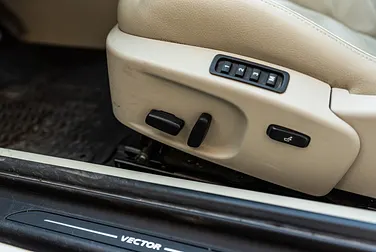 #<Image:0x00007fb7278e4ed8>