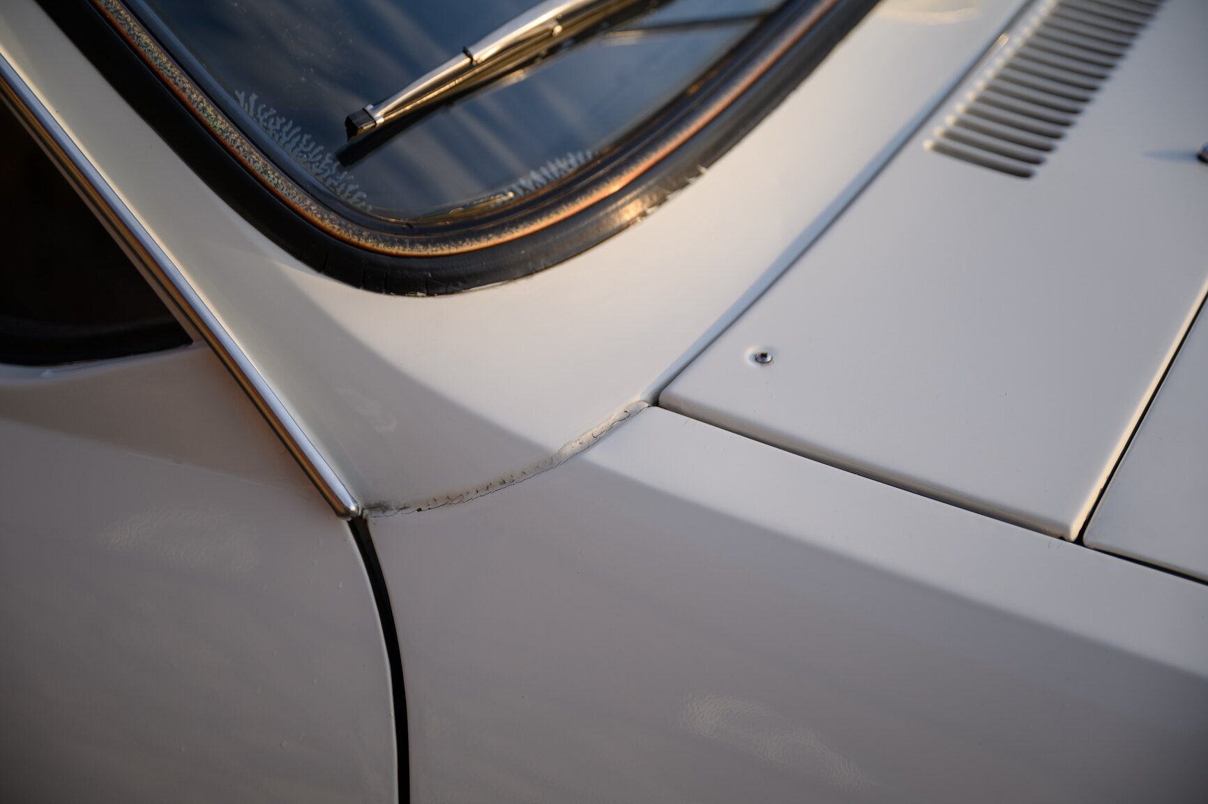 Exterior image of 1978 DACIA 1300
