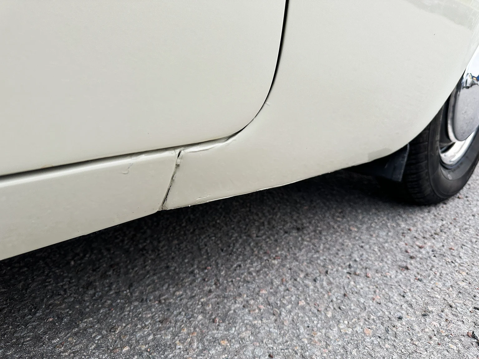 Exteriörbild på 1964 Volvo P 1800S (106)