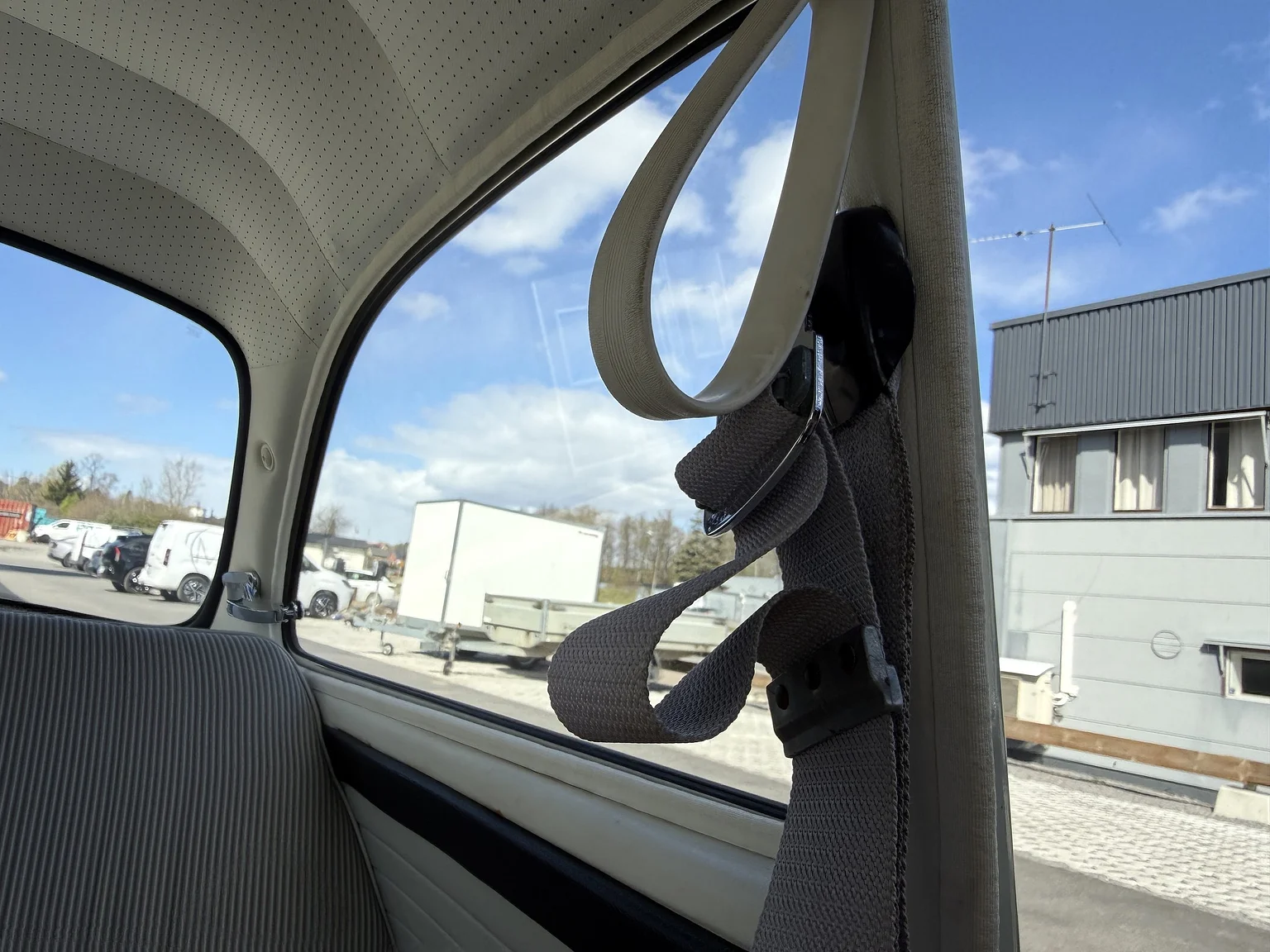 Innenraumfoto von 1965 Volkswagen 1500 Limousine 311 Notchback (59)