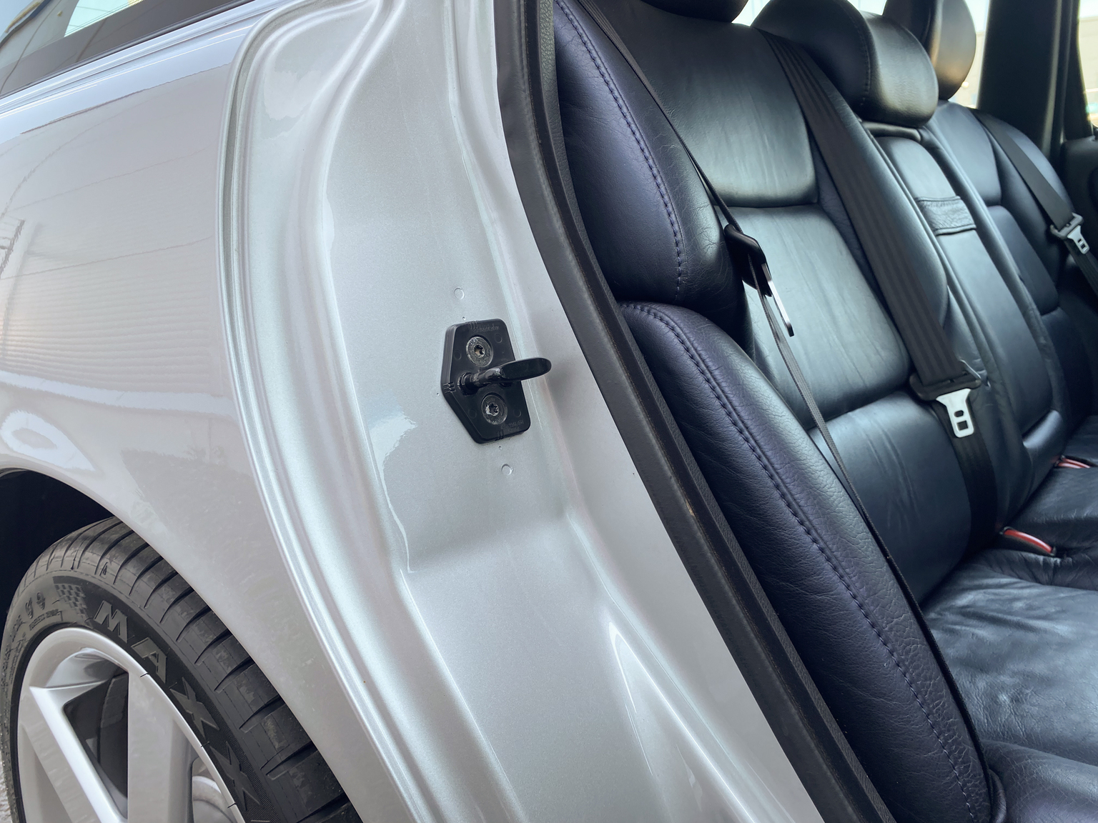 Innenraumfoto von 2005 Volvo V70 R AWD (34)