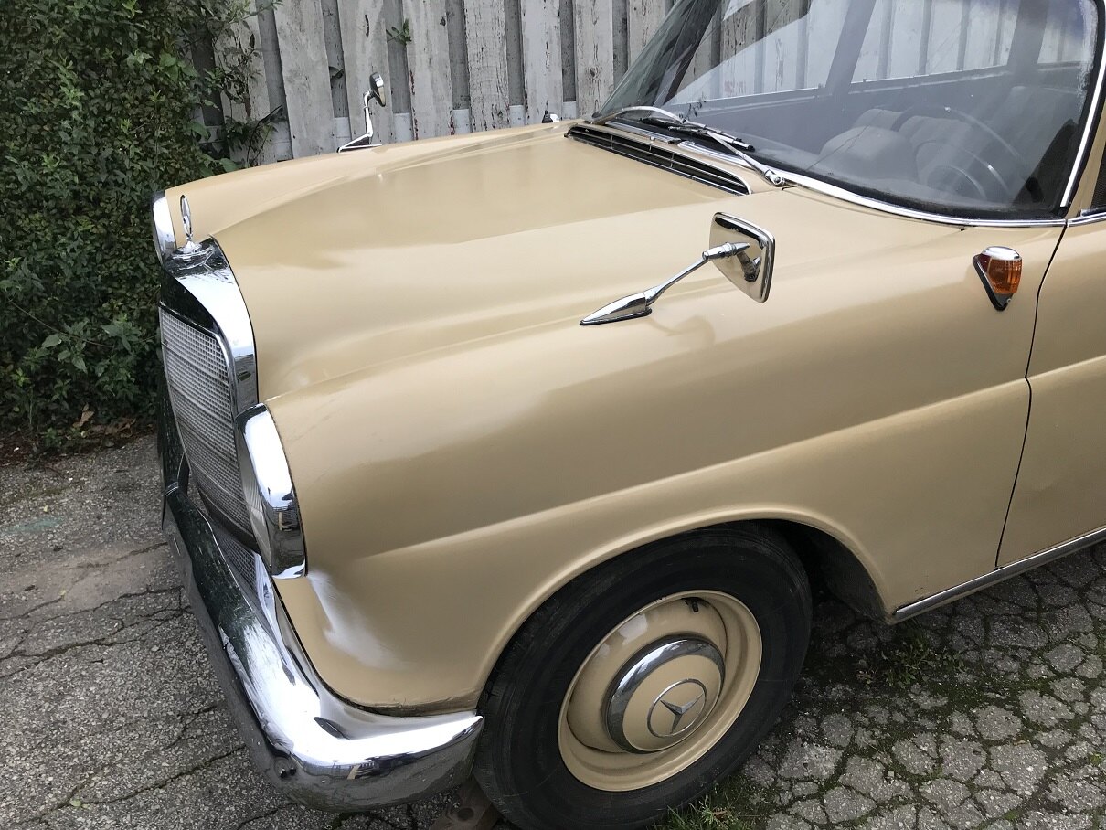 Exterior image of 1965 Mercedes Benz 190 DC Safari