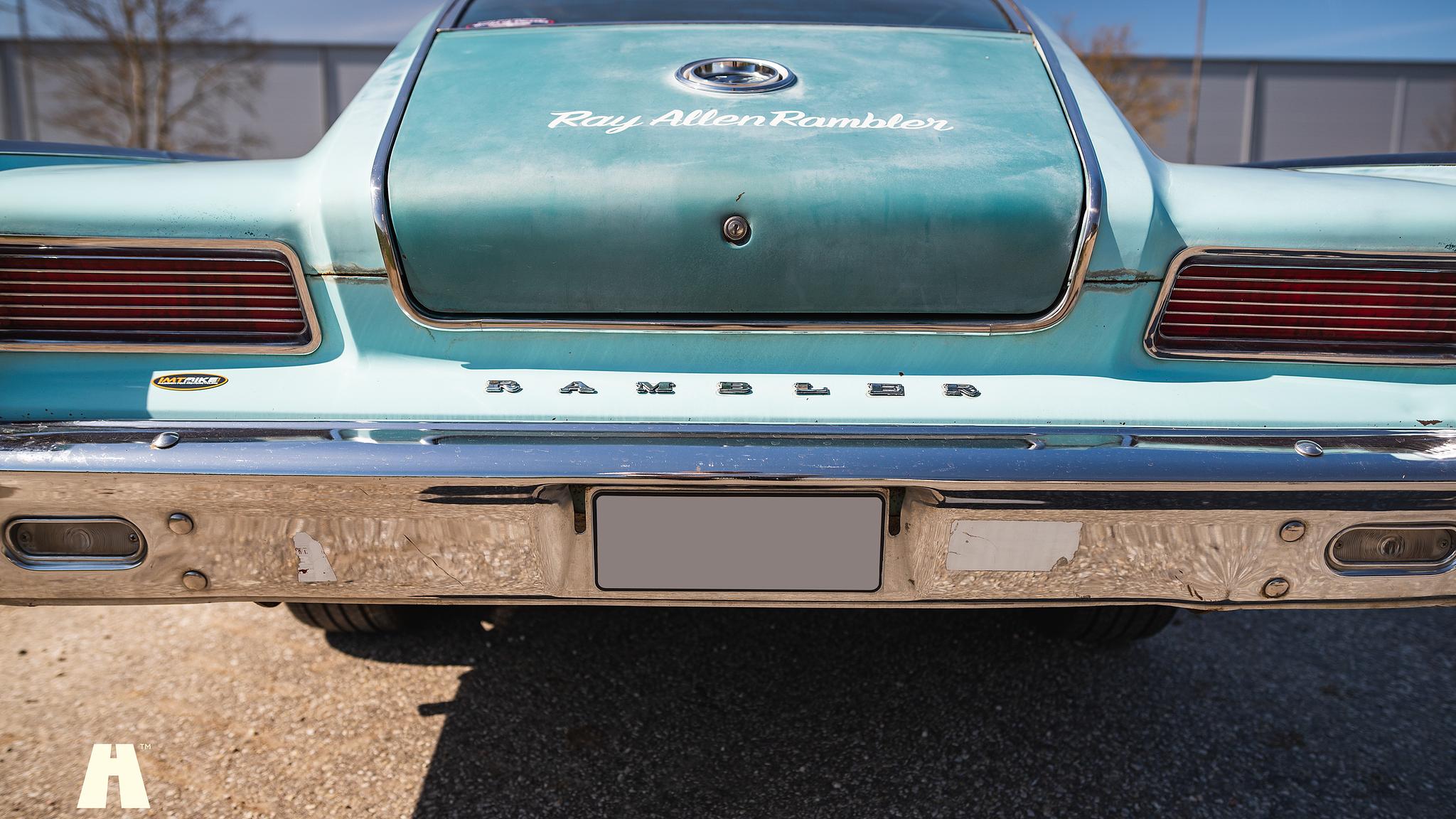 Exteriörbild på 1965 AMC Rambler Marlin 327 CUI 5.4 V8