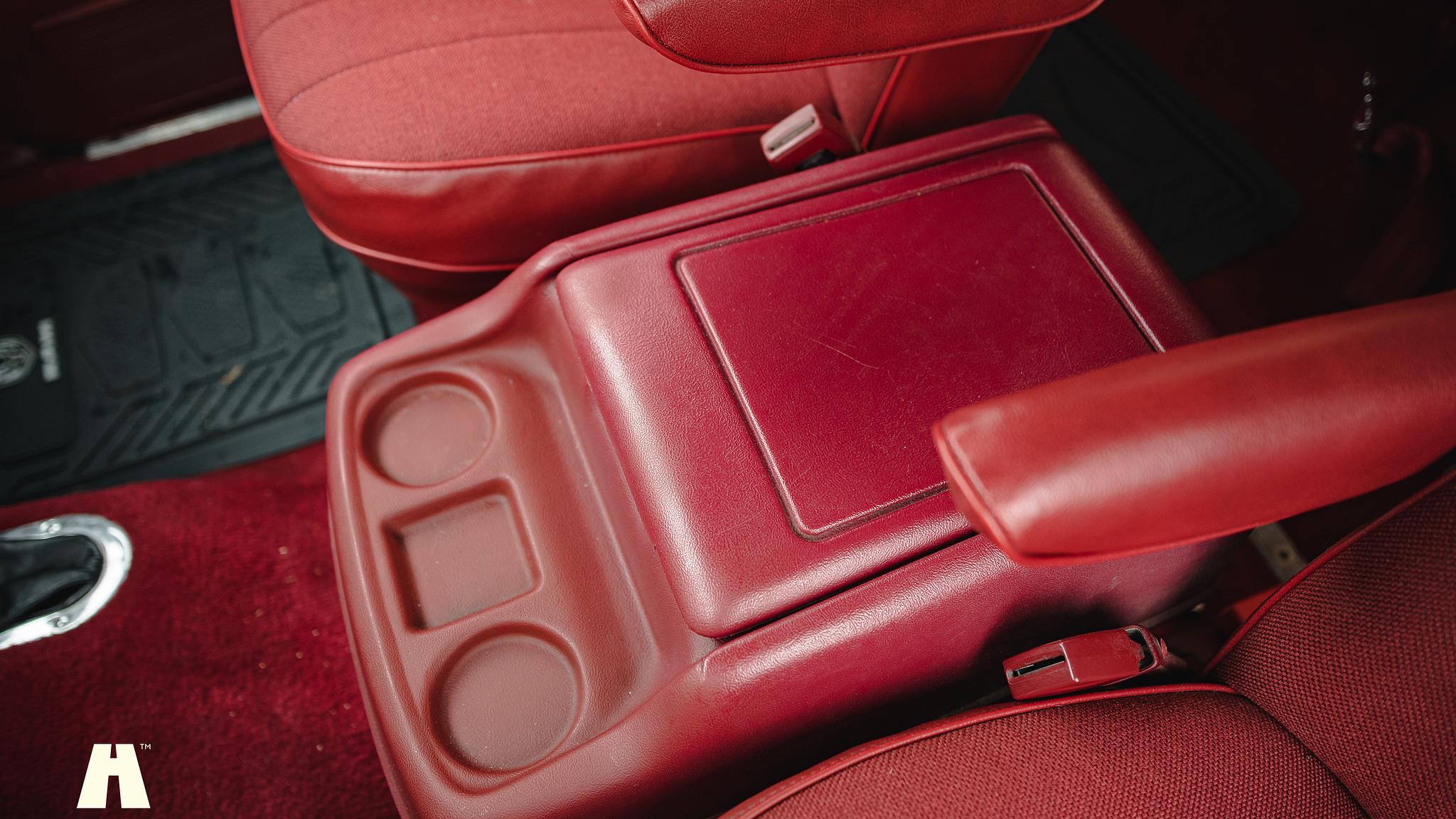 Interior image of 1986 Dodge Ramcharger