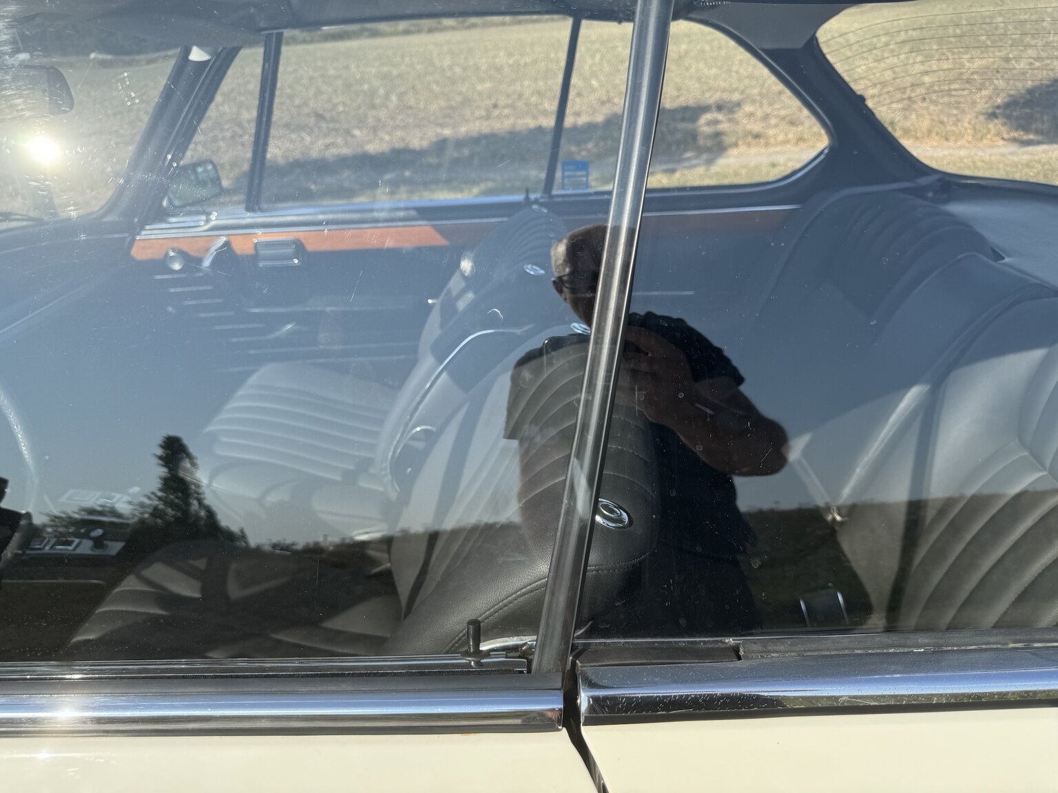 Exteriörbild på 1971 BMW 2800 CS