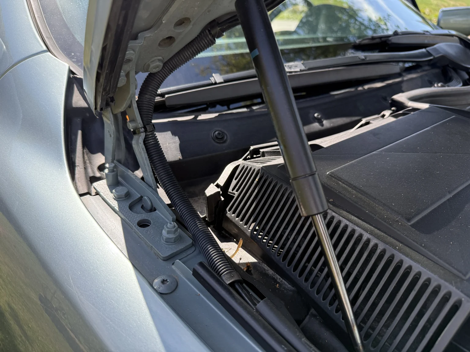 Image of 2003 BMW 525d Sedan (13) mechanics