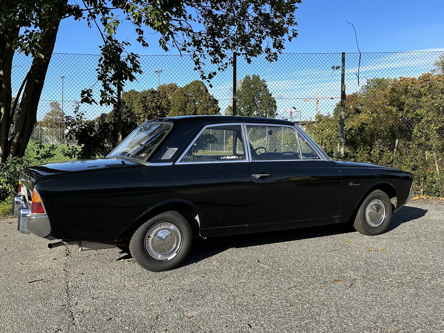 Aussenfoto 1965 Ford Taunus 17M (54)