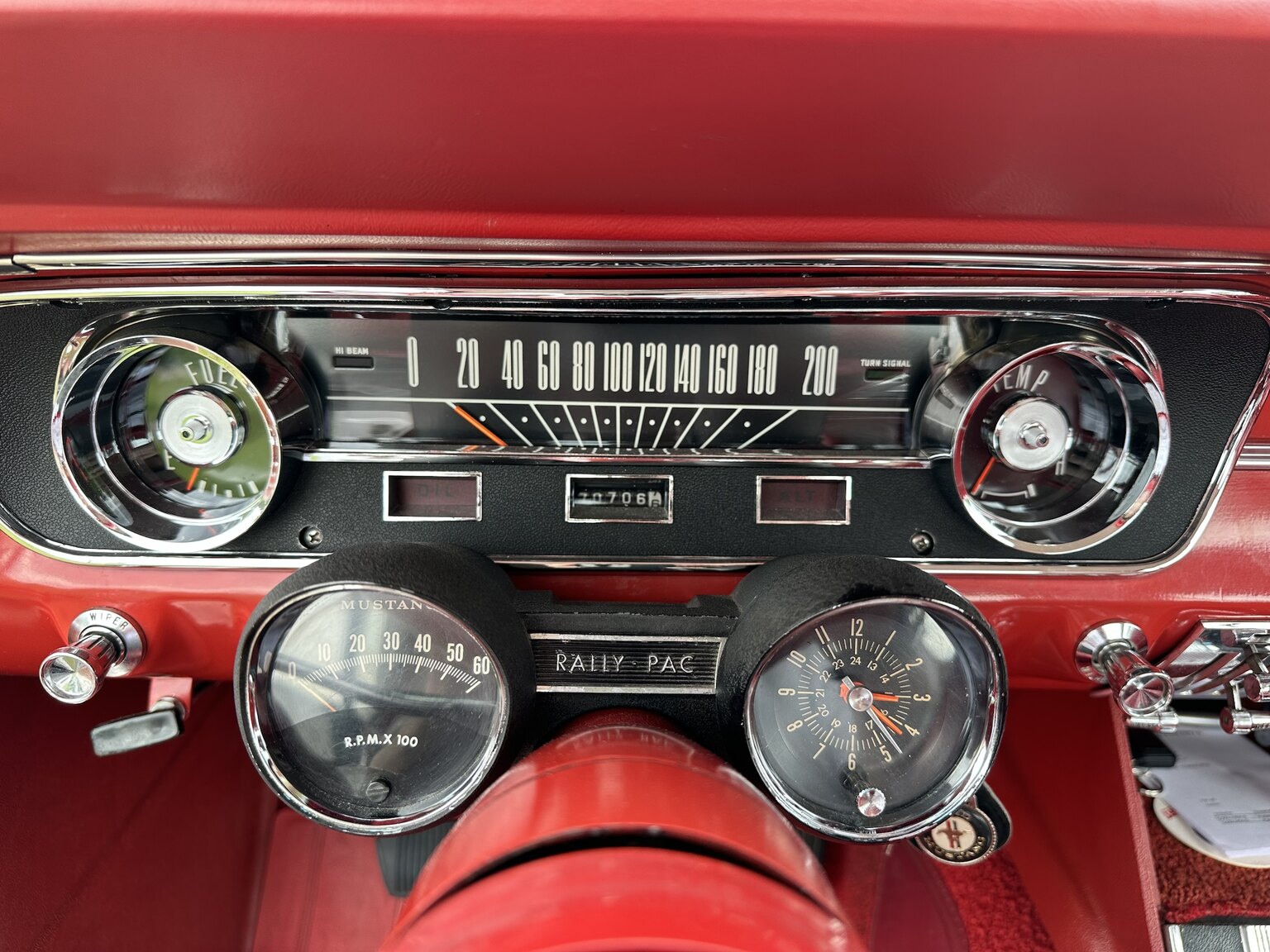 Innenraumfoto von 1965 Ford Mustang HT