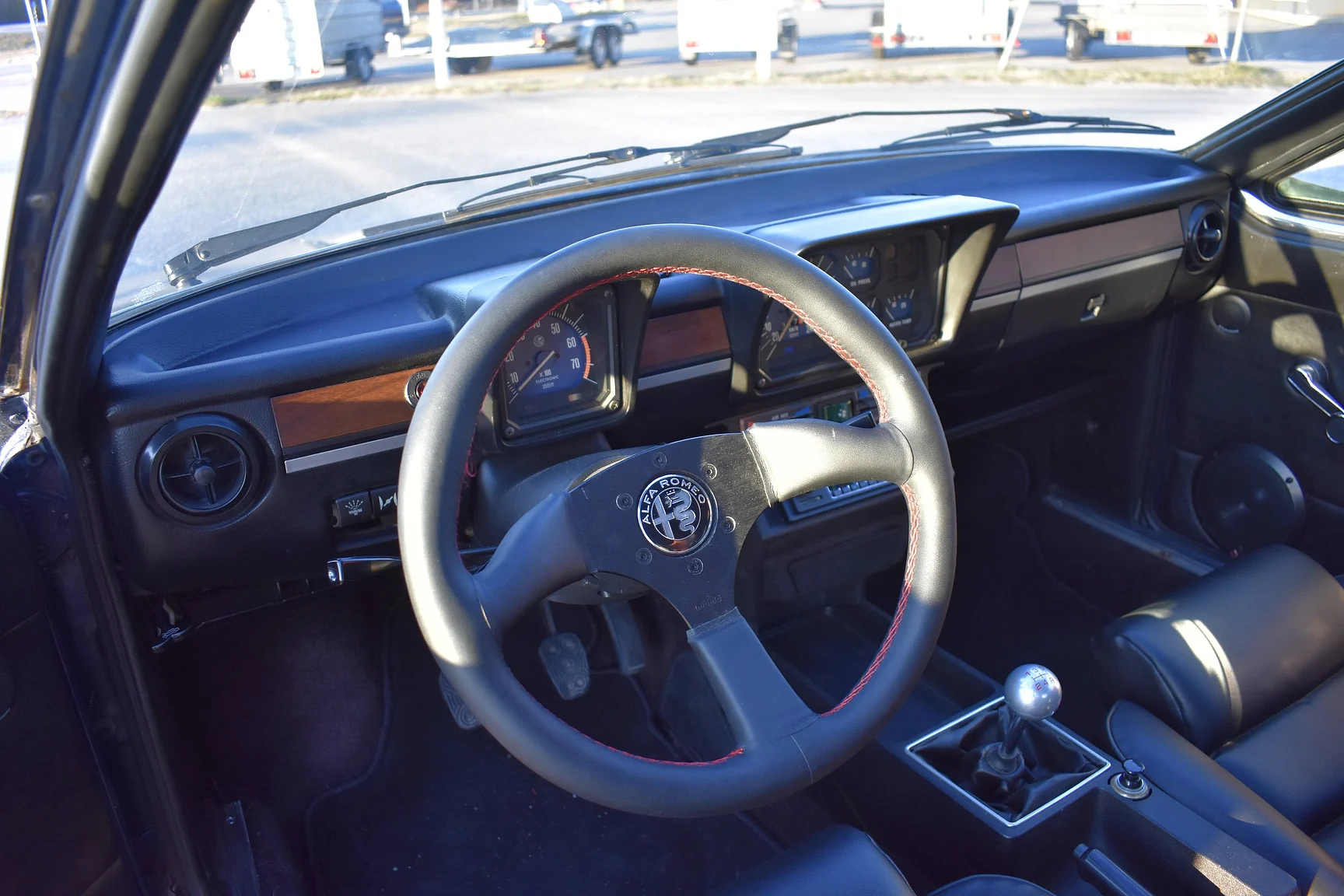 Interiörbild 1981 Alfa Romeo Alfetta GTV (3)