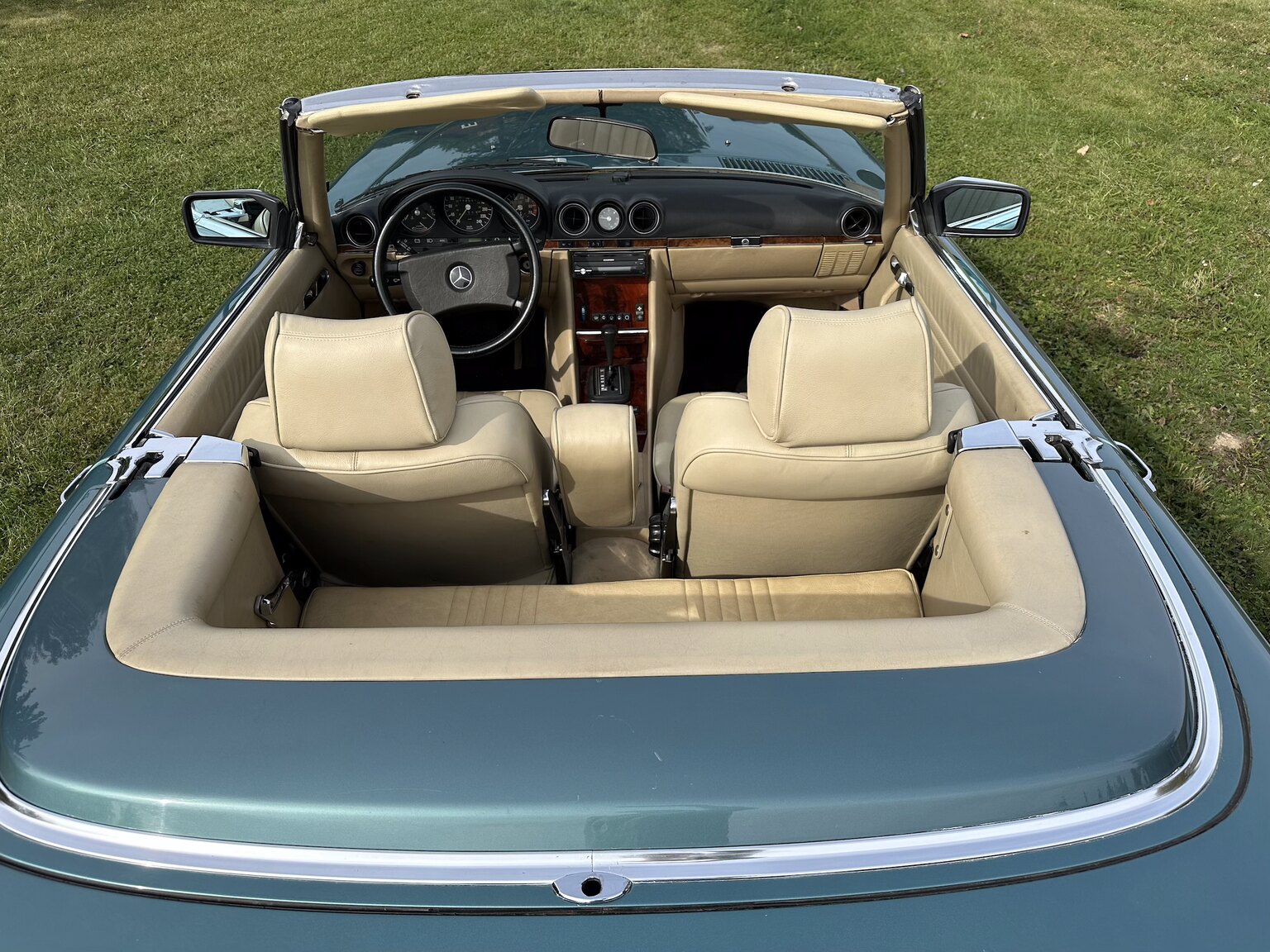 Interiörbild 1985 Mercedes-Benz 380 SL