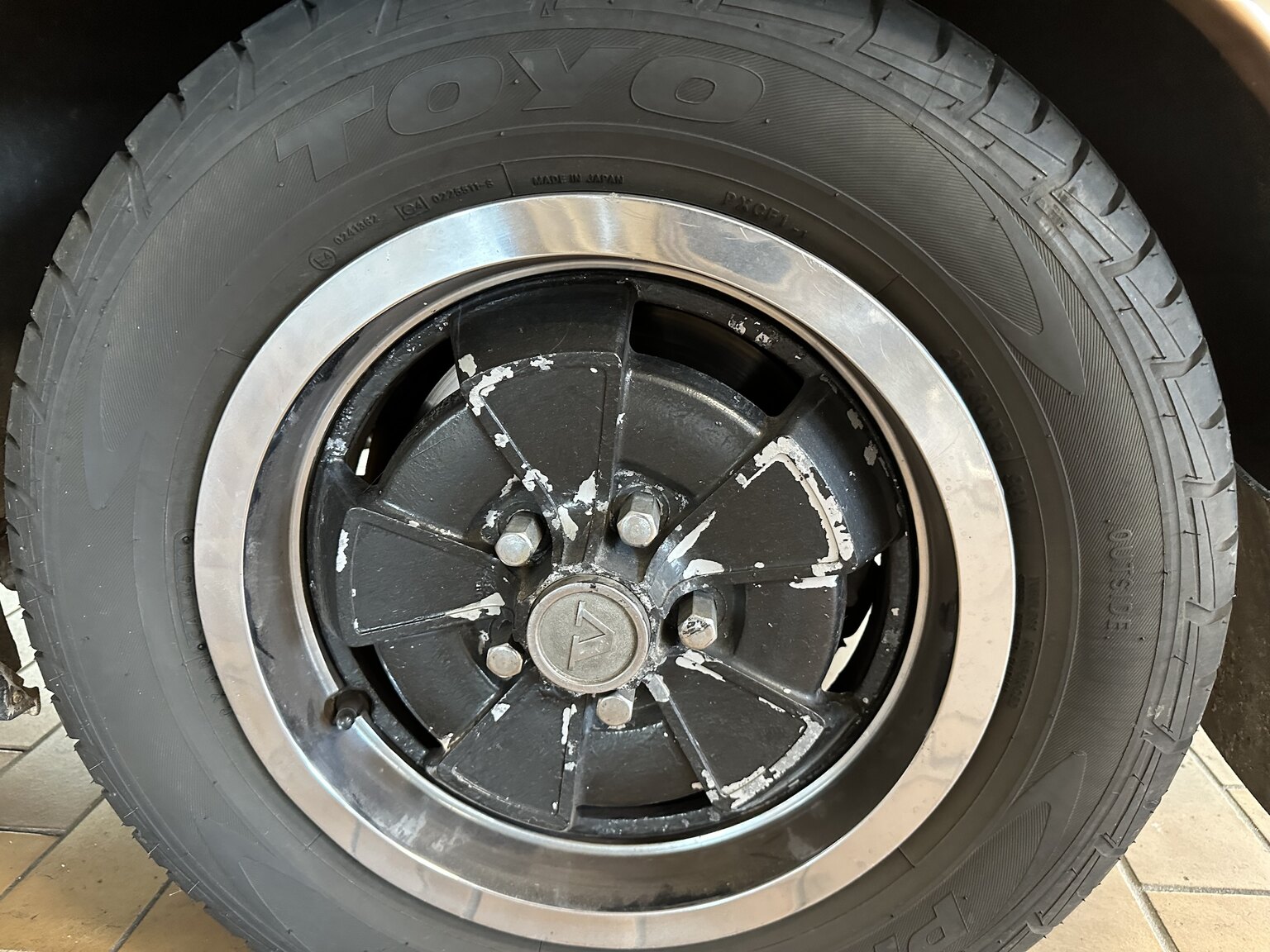 Exterior image of 1973 Volvo 1800 ES (43)