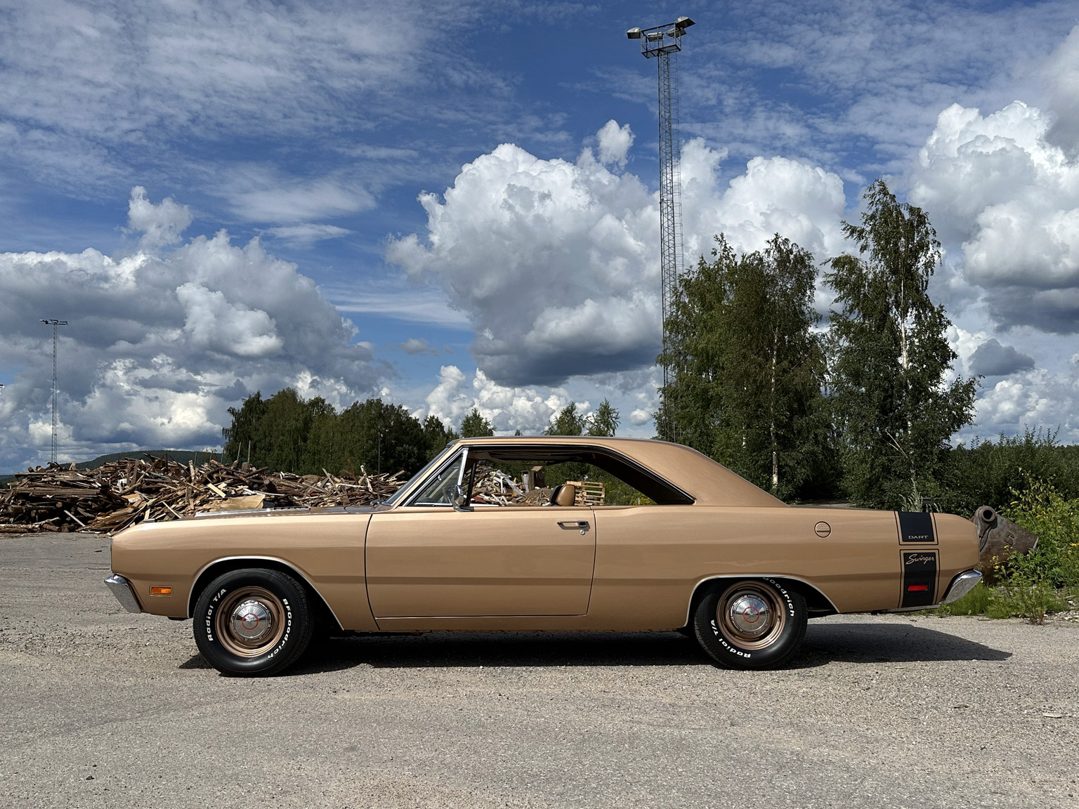 Exteriörbild på 1969 Dodge Dart Swinger 340 (6)