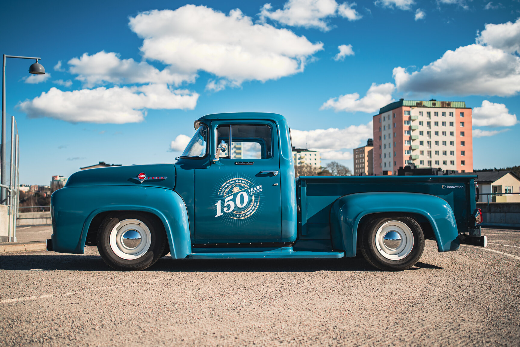 Aussenfoto 1956 FORD F100 Electric