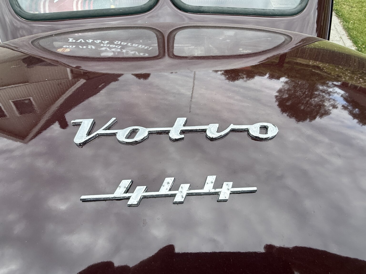 Exterior image of 1953 Volvo PV 444 ES