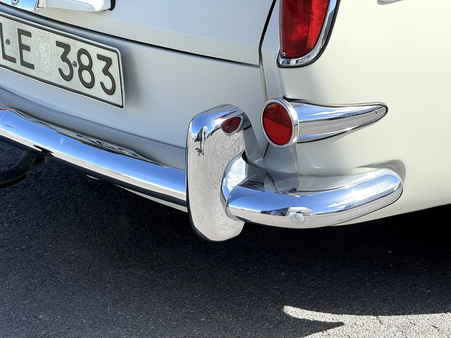 Aussenfoto 1965 Volkswagen 1500 Limousine 311 Notchback (38)