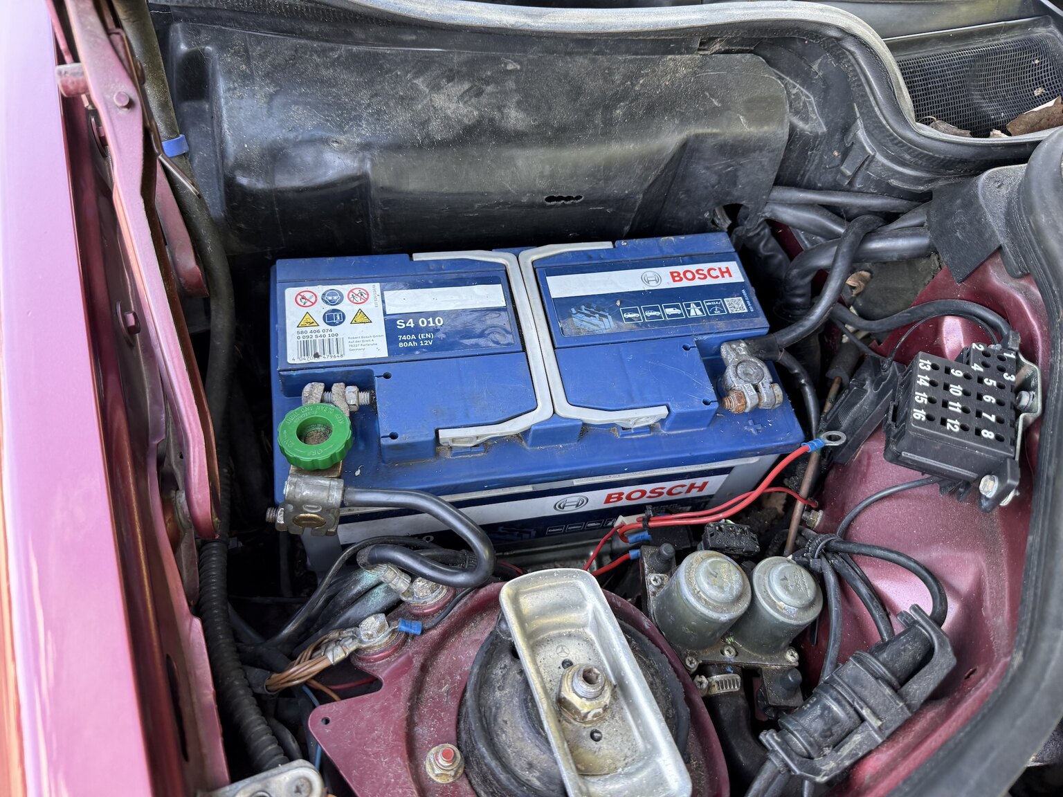 Image of 1991 Mercedes-Benz 300 E-24 mechanics