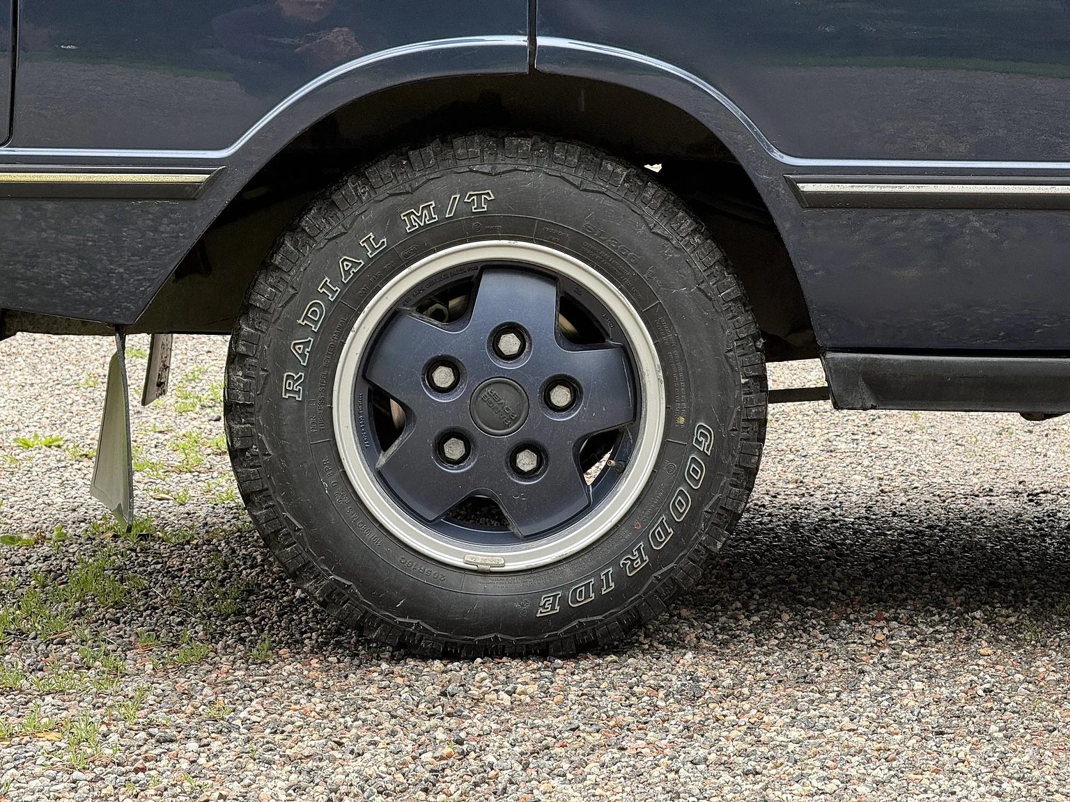 Aussenfoto 1990 Range Rover Vogue SE 3.9 (13)