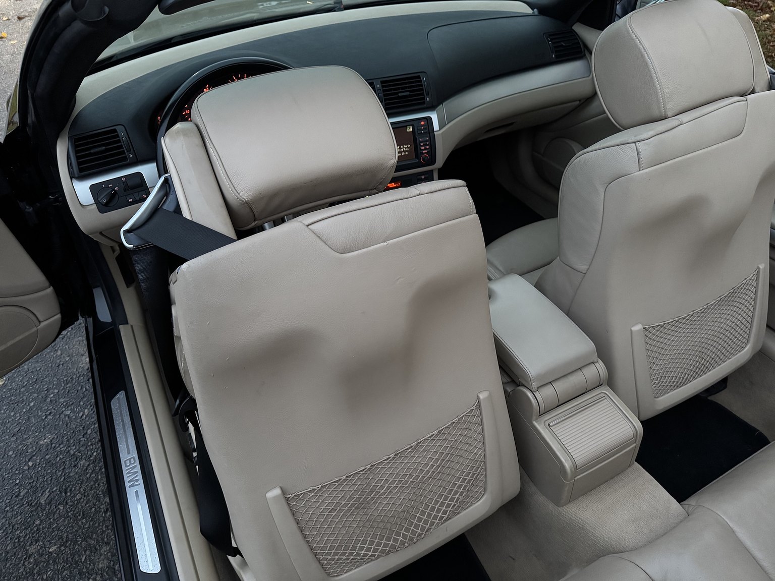 Interiörbild 2001 BMW 325IA CAB