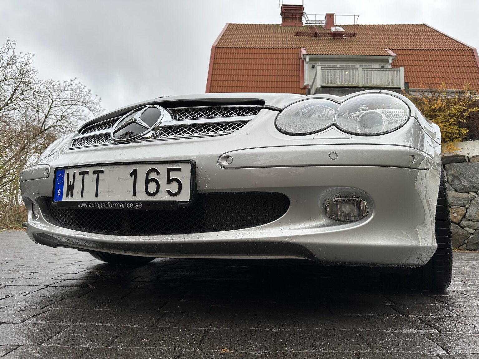 Exteriörbild på 2005 Mercedes-Benz SL 350