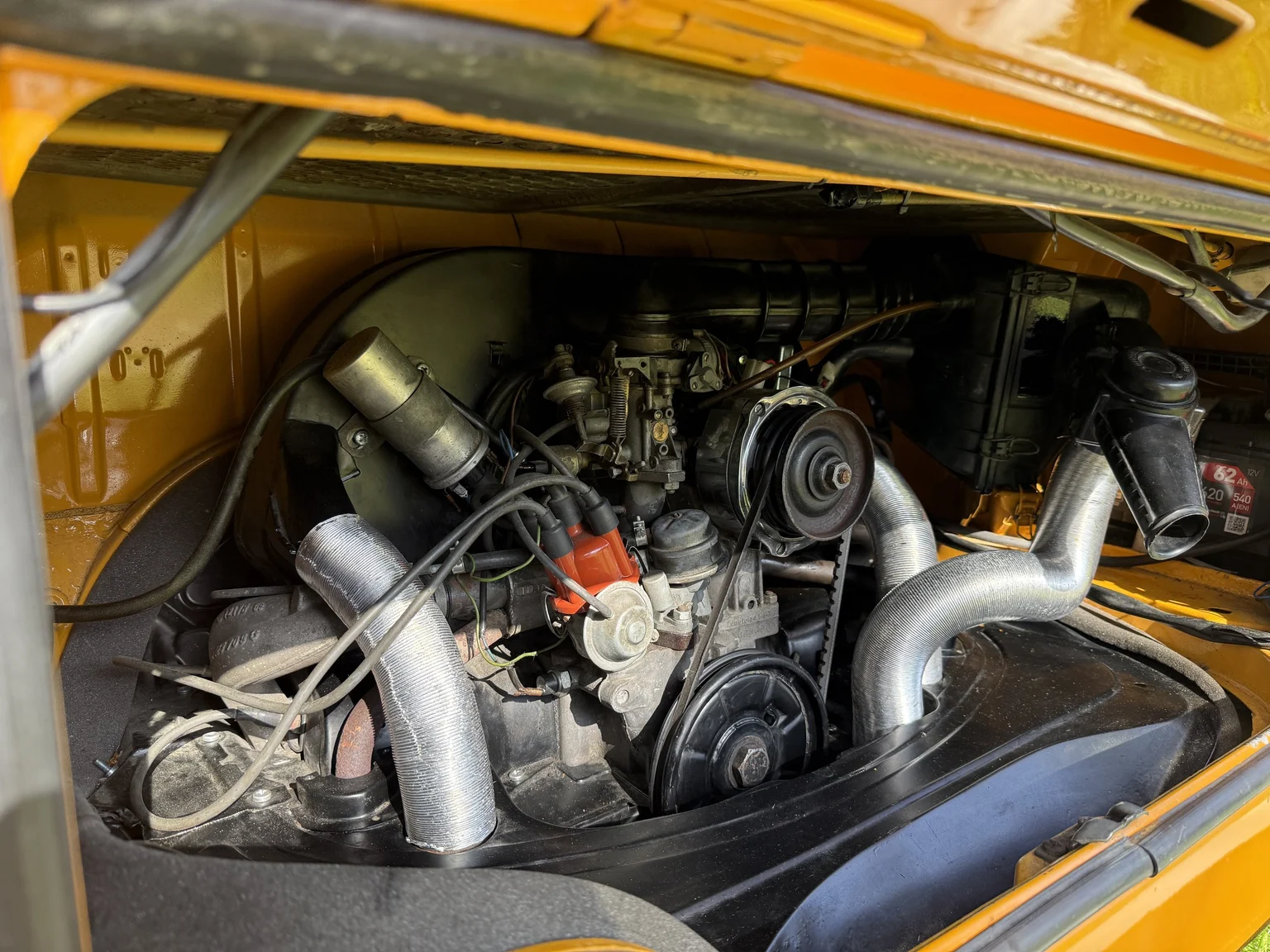 Image of 1975 Volkswagen Transporter Campervan mechanics (1)