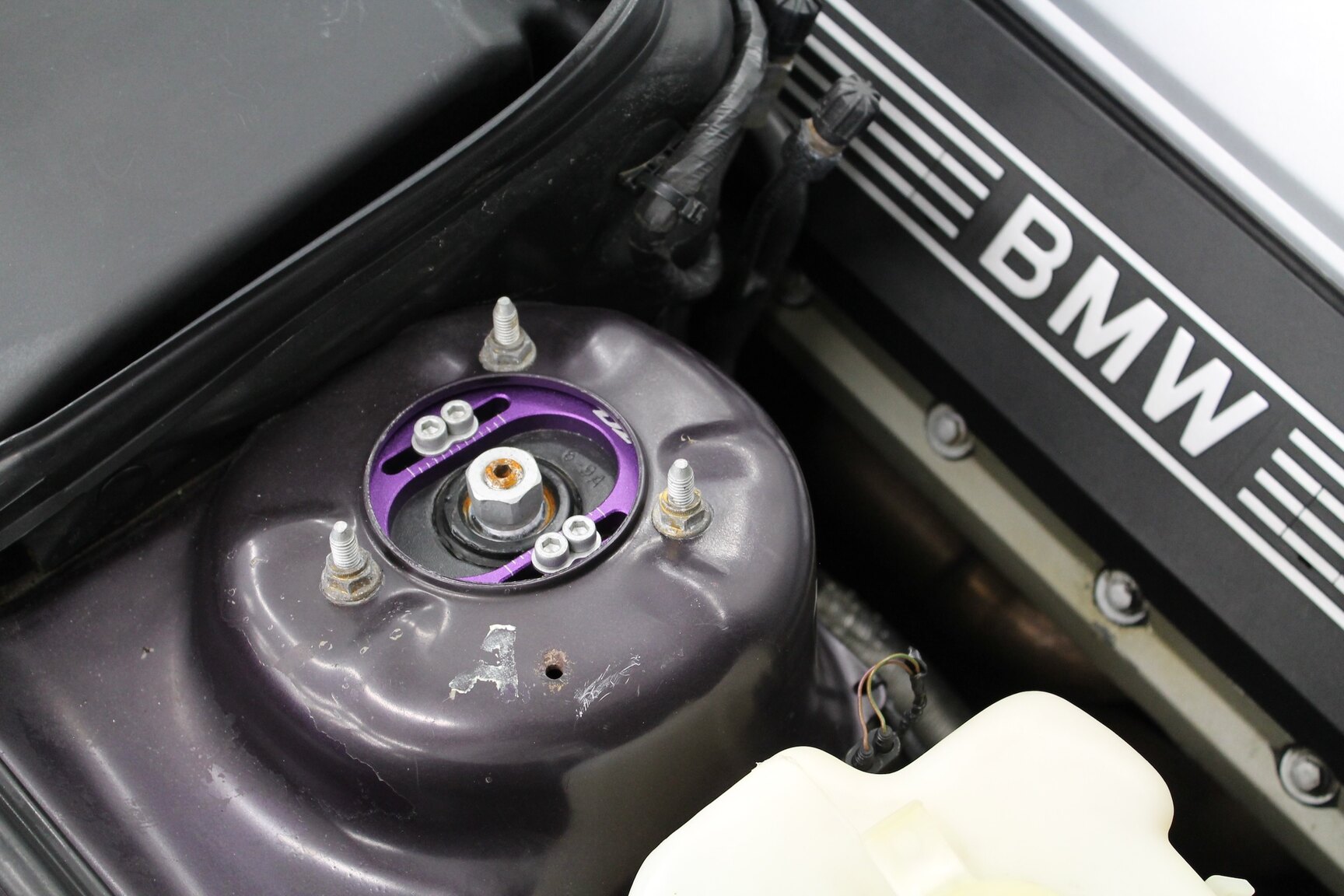 Image of 1996 BMW 540i Touring "No Reserve Auction" mechanics