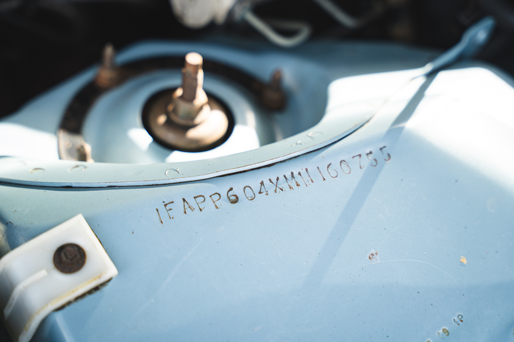 Image of 1991 Ford Thunderbird (36) mechanics