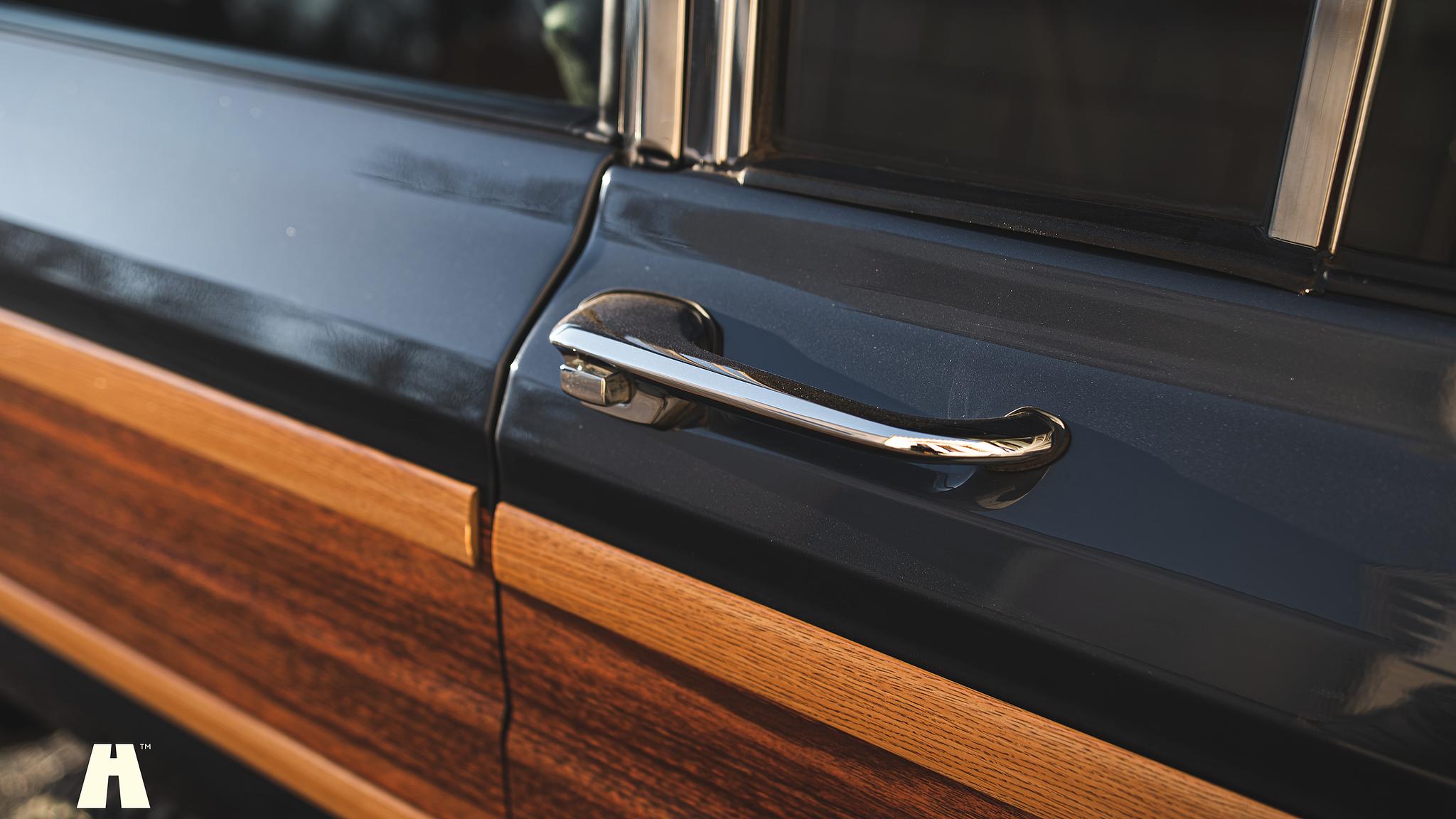 Aussenfoto 2015 Woodland Restomod Grand Wagoneer #002 Euro 6