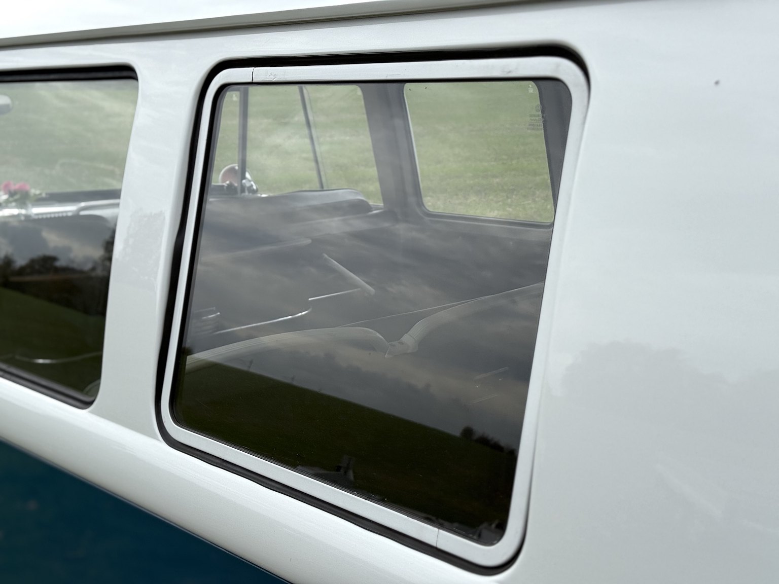 Exteriörbild på 1967 Volkswagen T1 Kleinbus