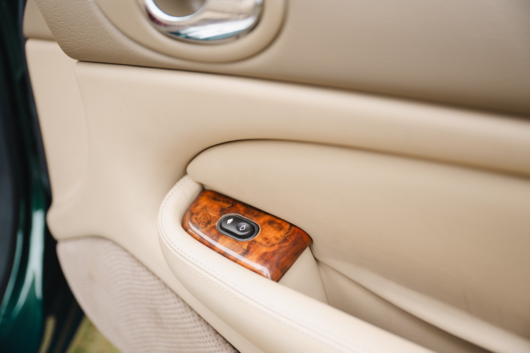 Interiörbild 2003 Jaguar XK8 Cabriolet