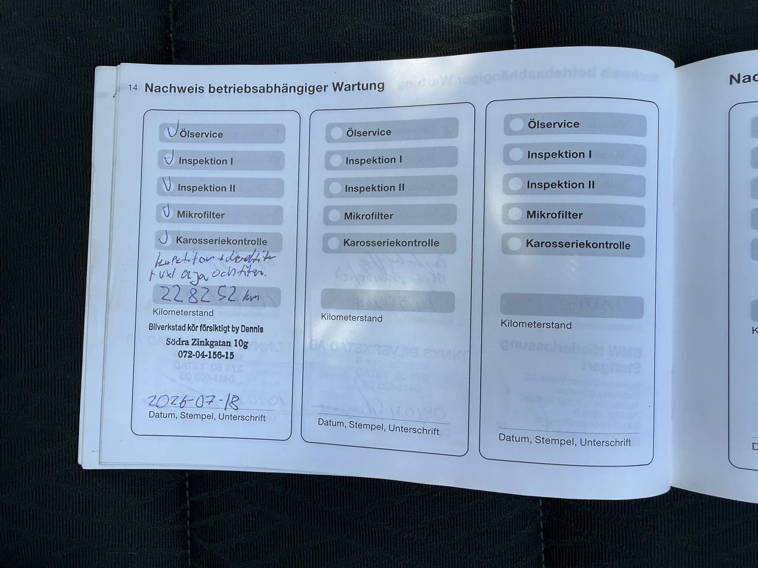 Documentation for 2003 BMW 525d Sedan (2)