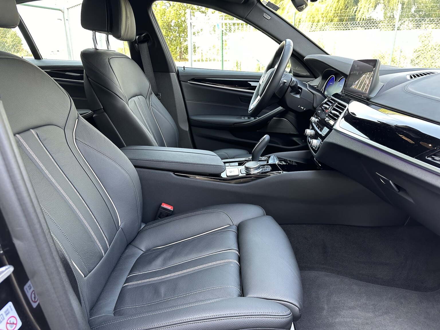 Interior image of 2019 ALPINA B5 S Bi-Turbo Sedan ALLRAD