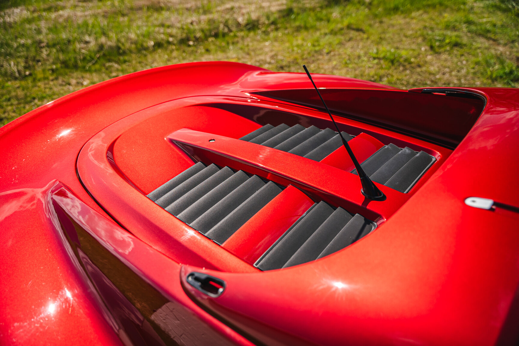 Exterior image of 2001 Lotus Elise 111