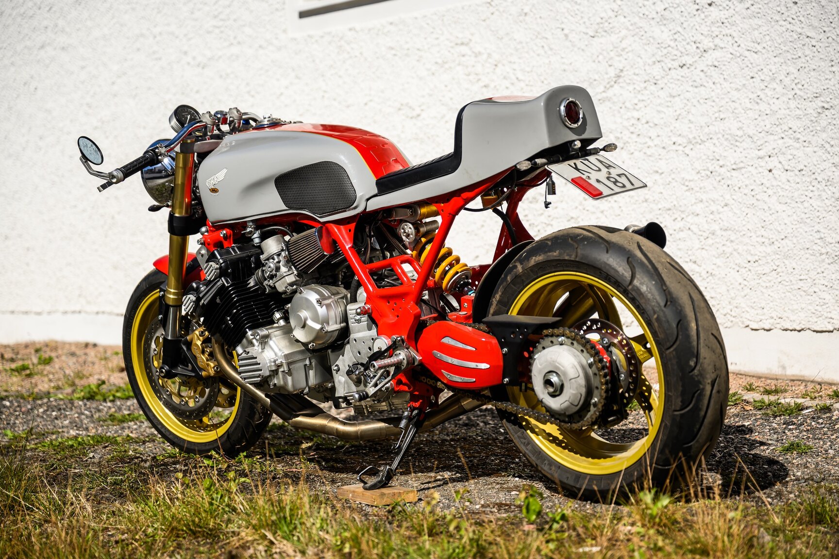 Aussenfoto 1981 Honda CBX SC06 Custom