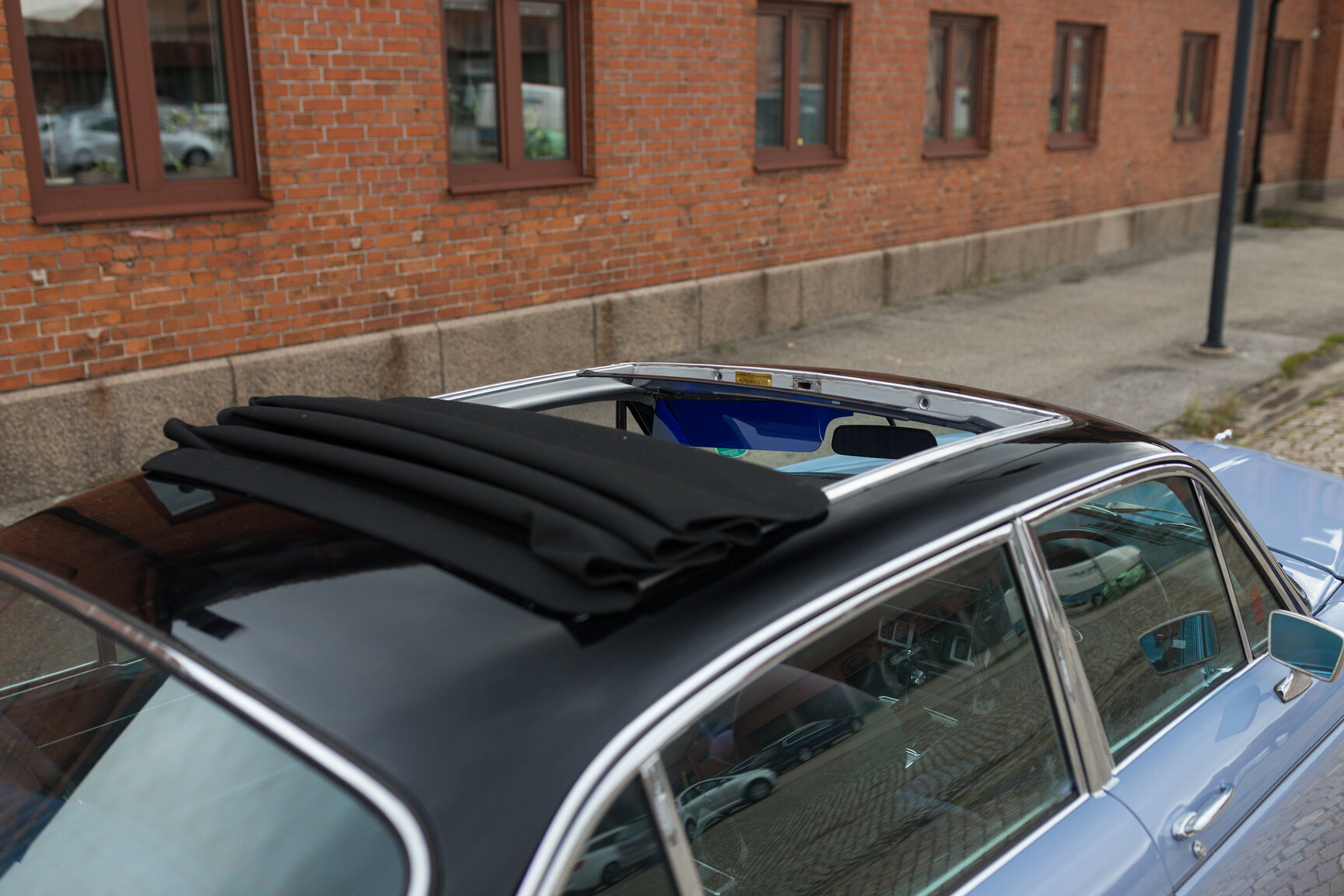 Aussenfoto 1975 JAGUAR XJ6  (71)