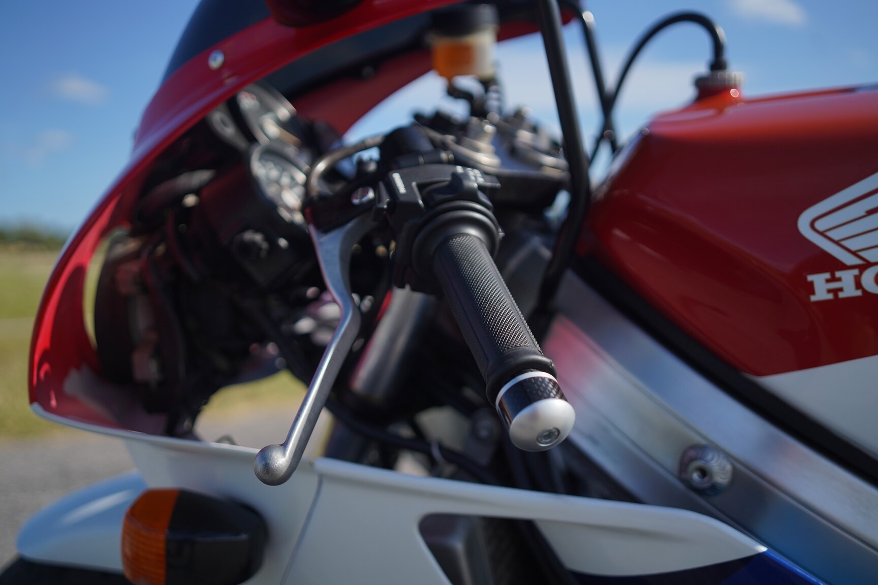 Exterior image of 1992 Honda VFR400R NC30