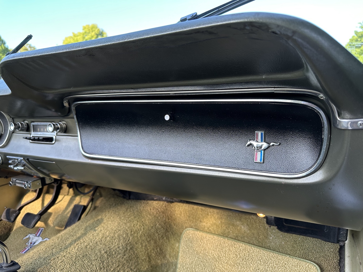 Interiörbild 1965 Ford Mustang 289 Cabriolet