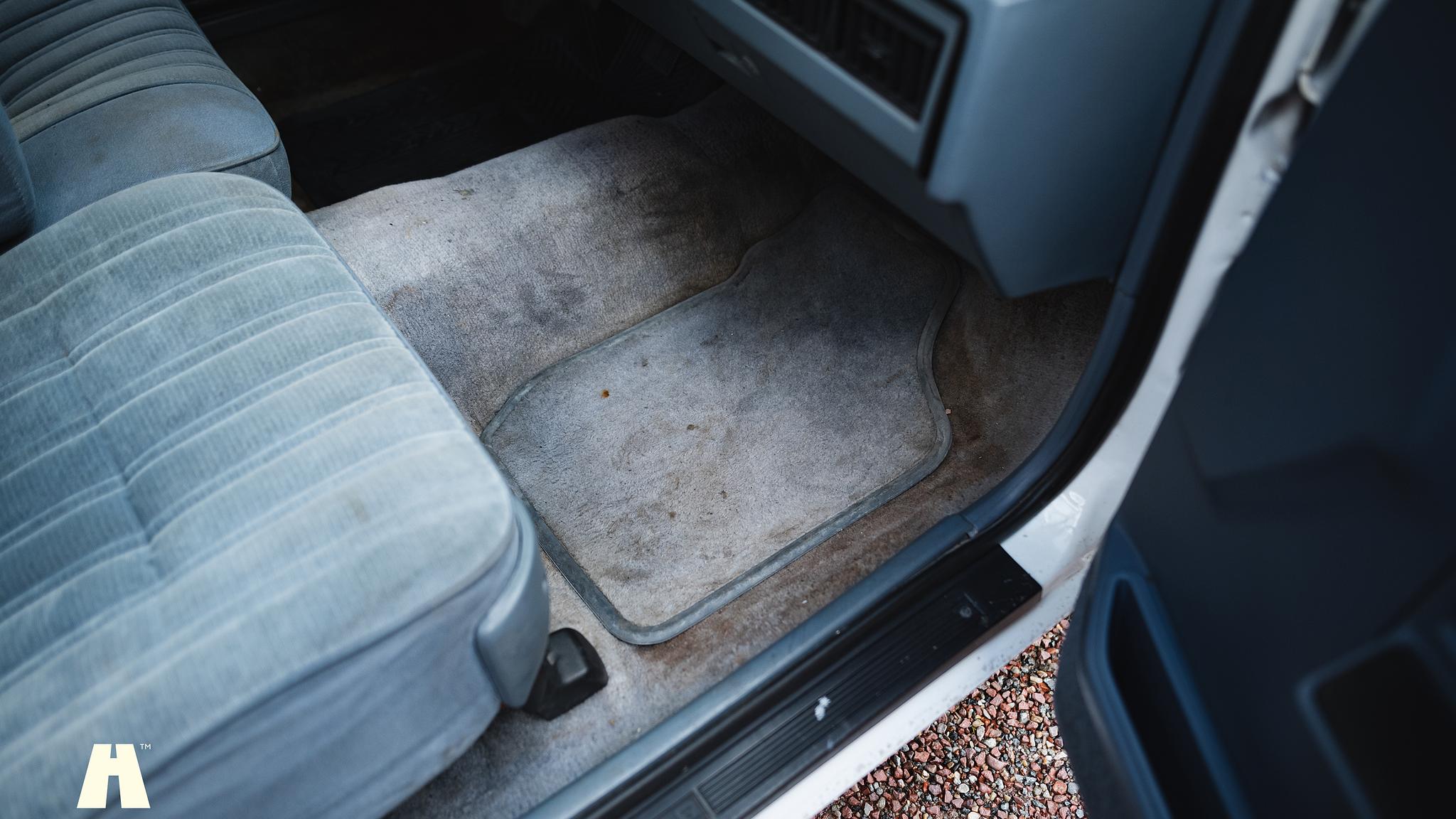 Innenraumfoto von 1994 Oldsmobile Cutlass Ciera Sedan 3.1 (30)