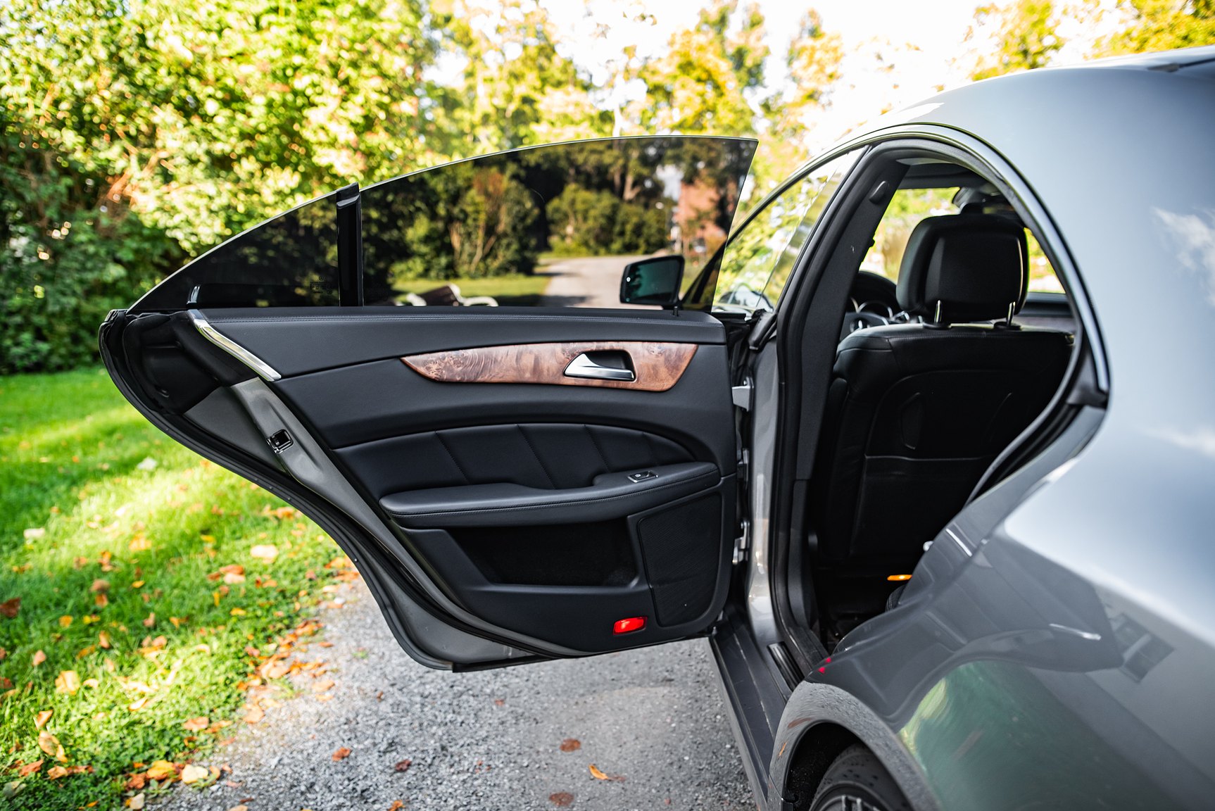 Interior image of 2011 Mercedes-Benz CLS 500