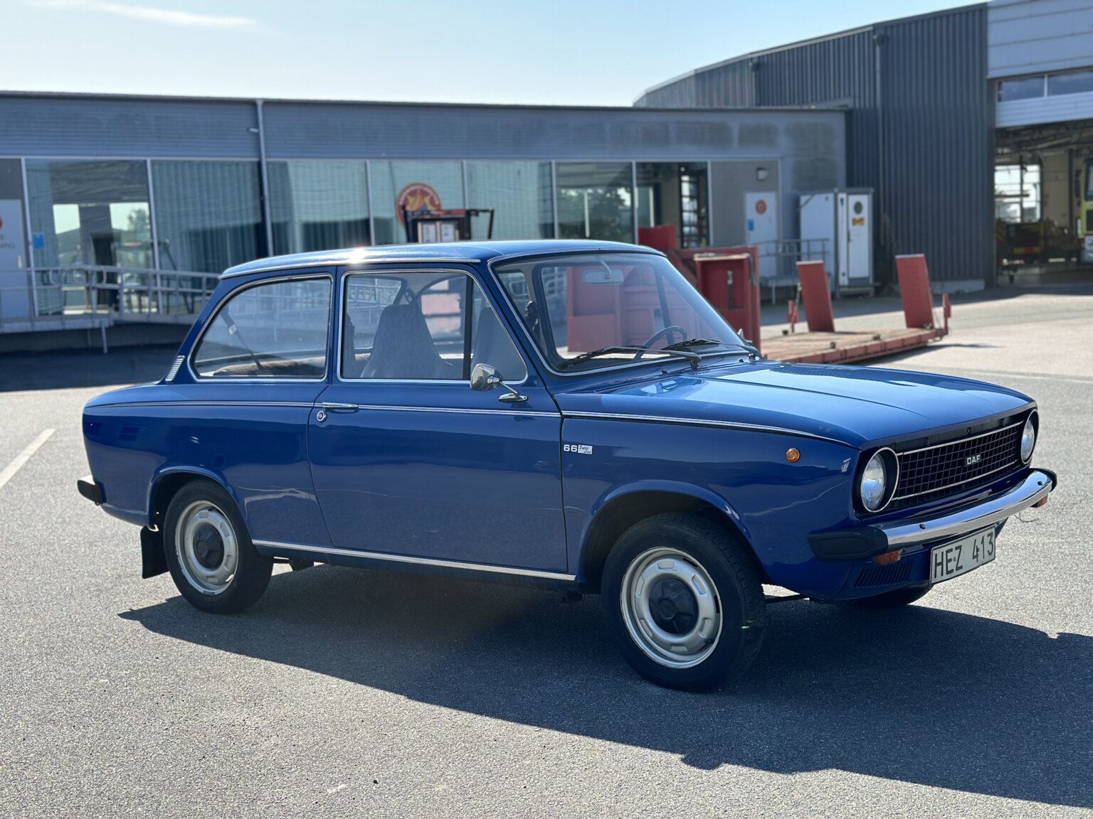 Exteriörbild på 1974 DAF 66 Sedan 1.1