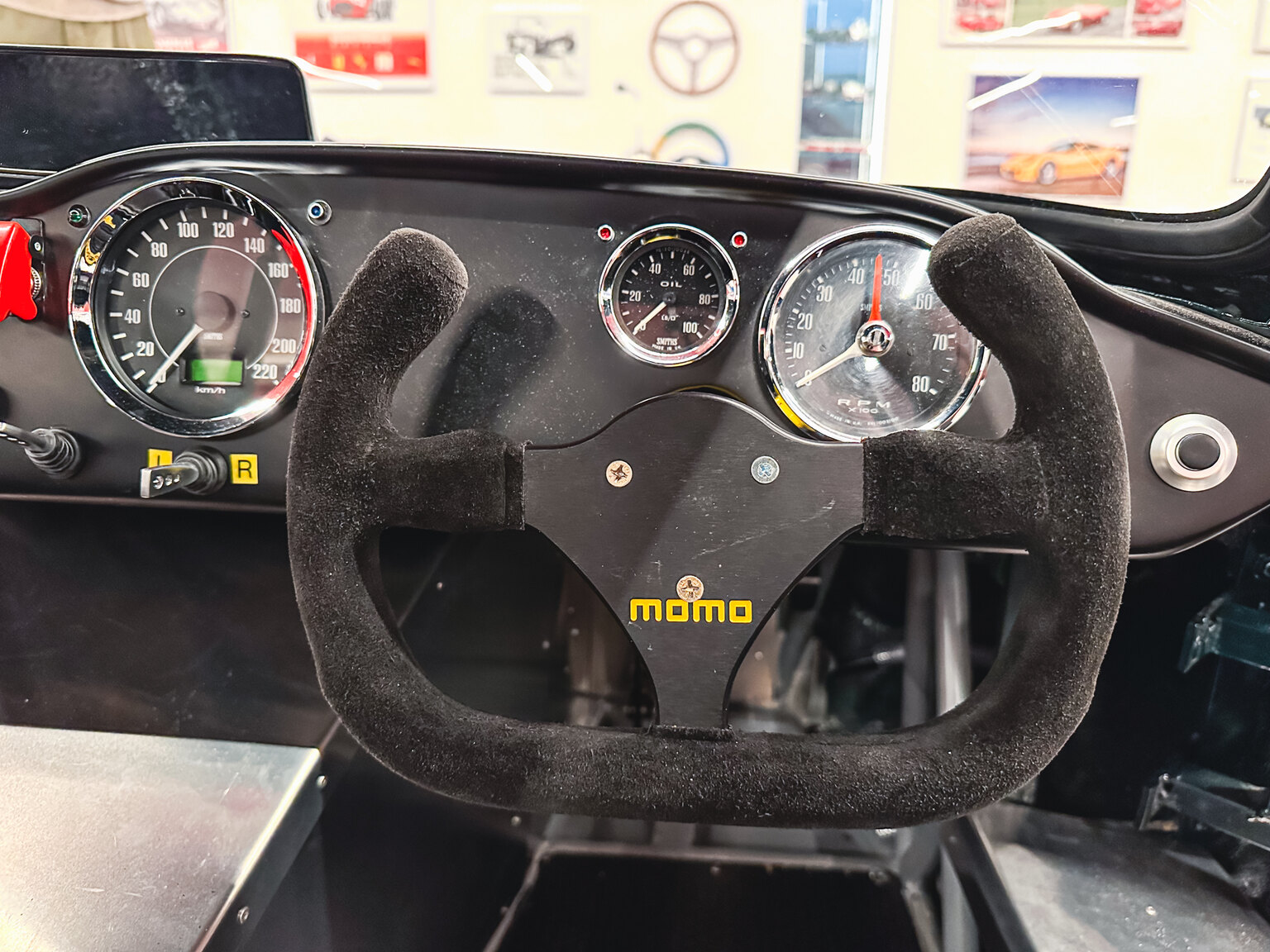 Innenraumfoto von 1965 Ginetta G Racer