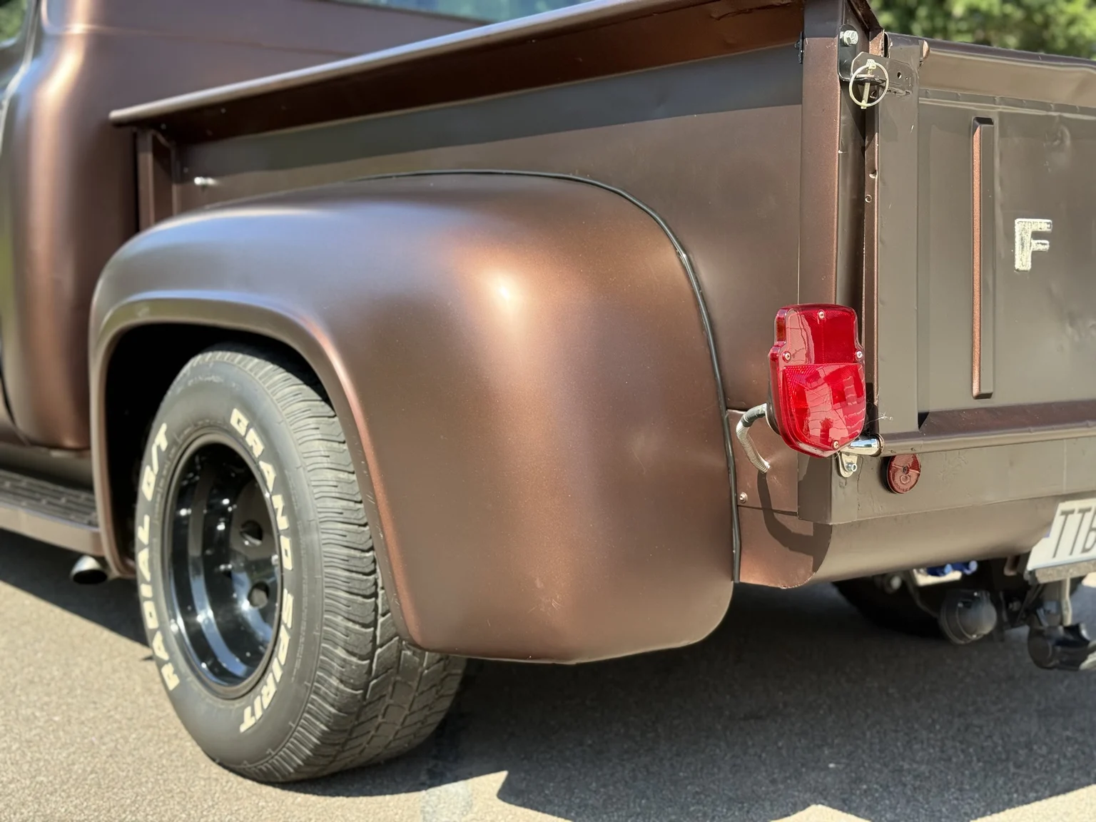 Exterior image of 1956 Ford F-100 Restomod (22)