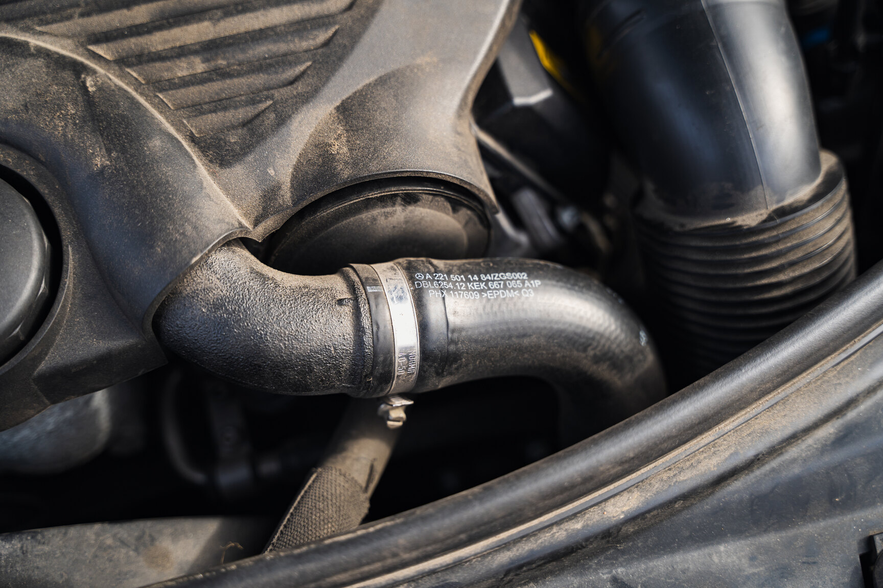 Image of 2011 Mercedes-Benz S600 mechanics