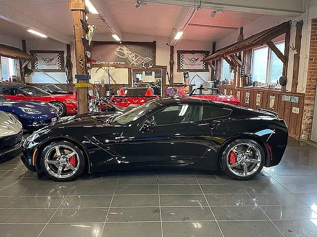 Image of 2014 Chevrolet Corvette (3)