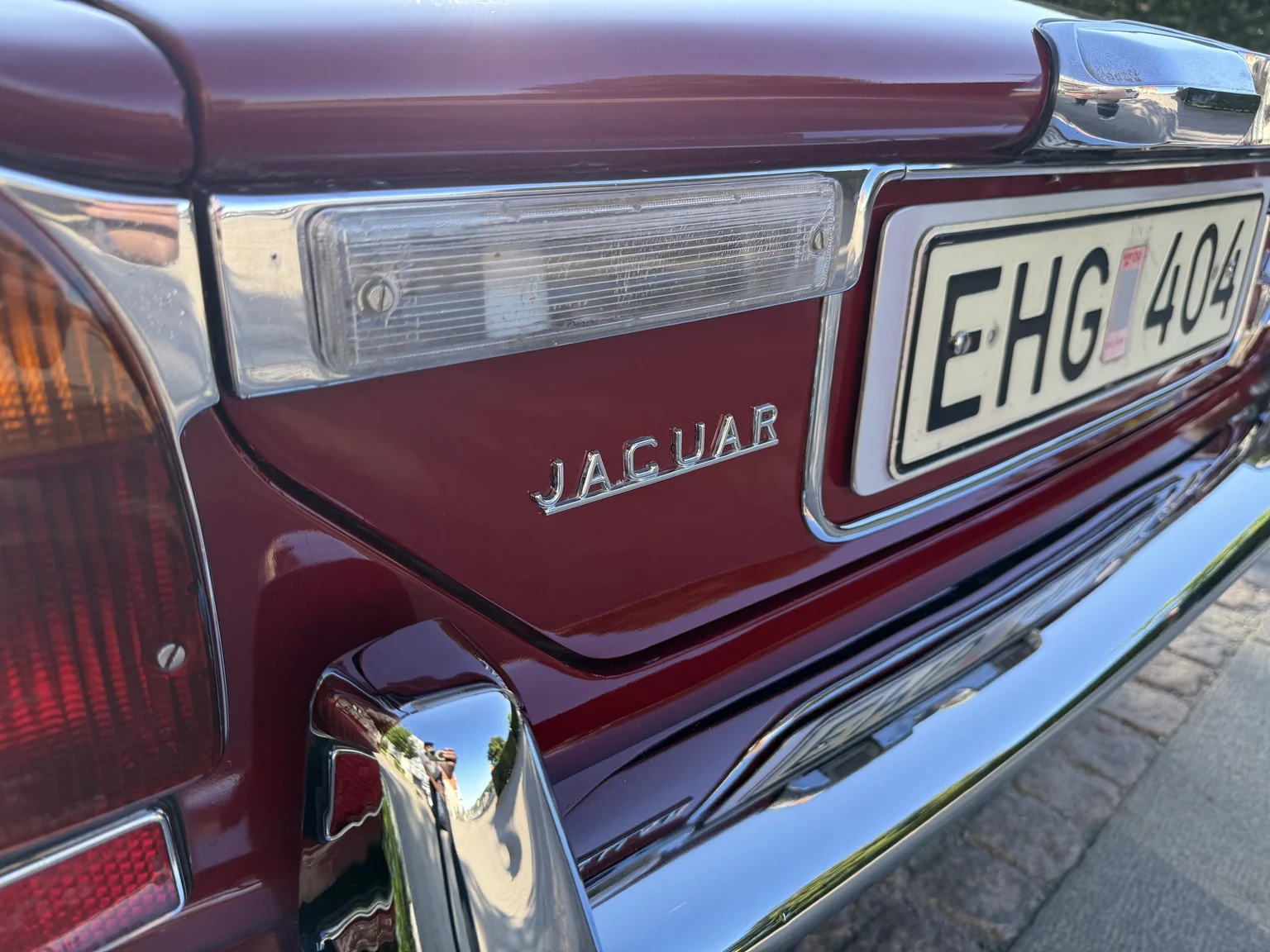 Exteriörbild på 1970 Jaguar XJ12 Performance (26)