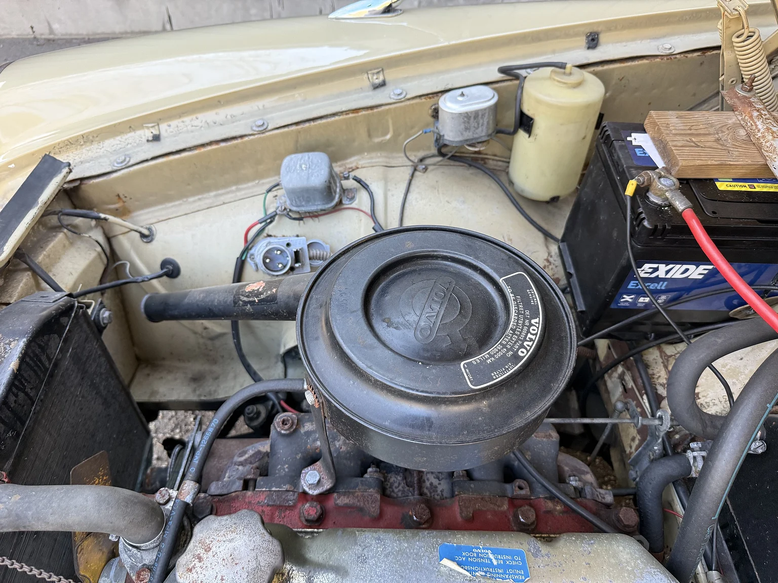 Image of 1964 Volvo Amazon mechanics (15)