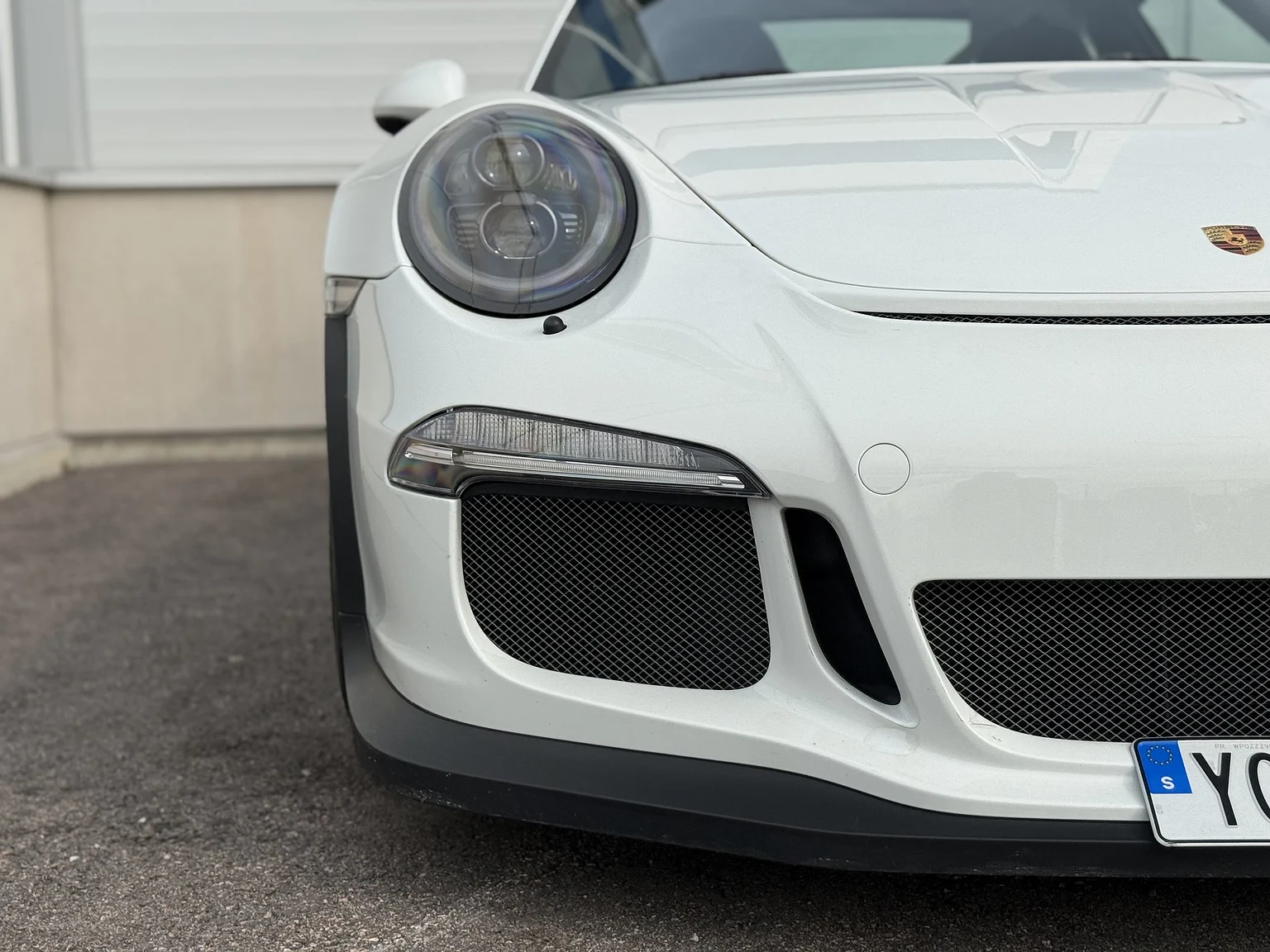 Exteriörbild på 2016 Porsche 911 GT3 RS (13)