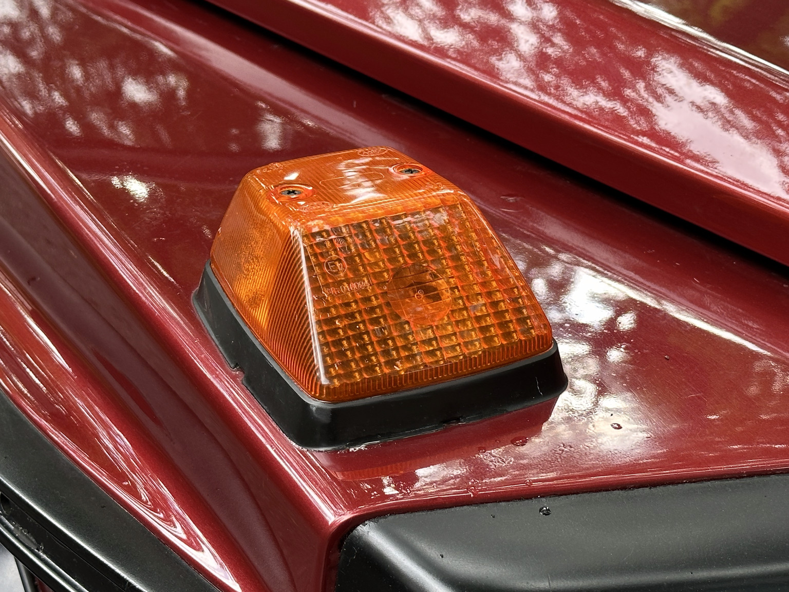 Exterior image of 1986 Mercedes 280 GE (28)