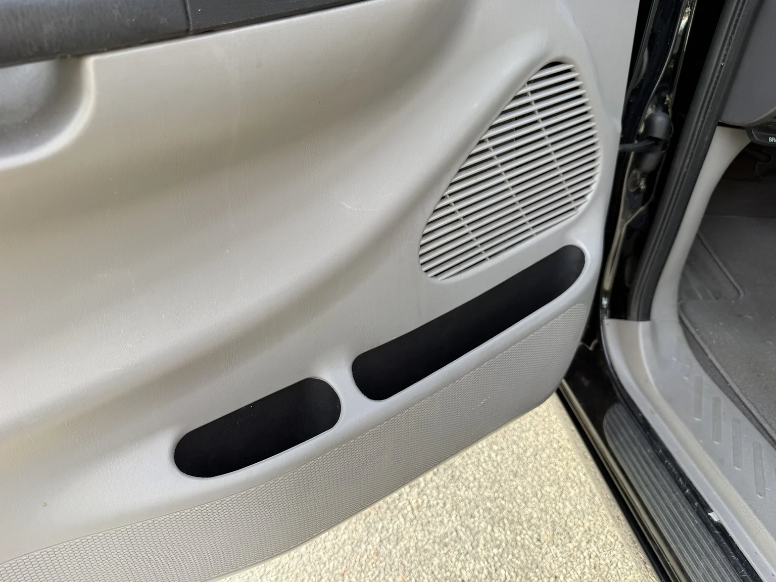 Innenraumfoto von 2002 Ford F-150 SVT Lightning (6)