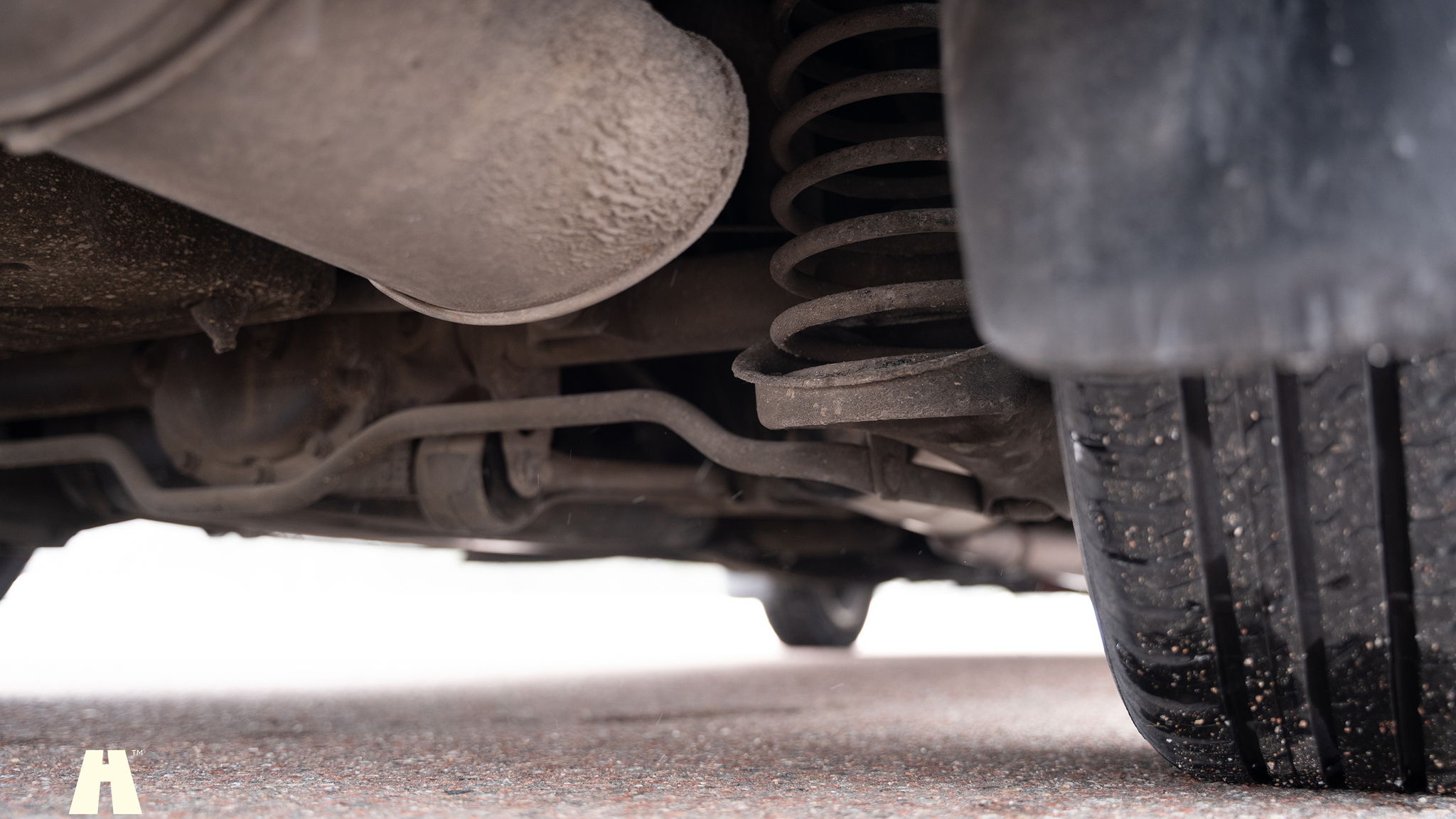 Image of 1995 Volvo 940 SE mechanics