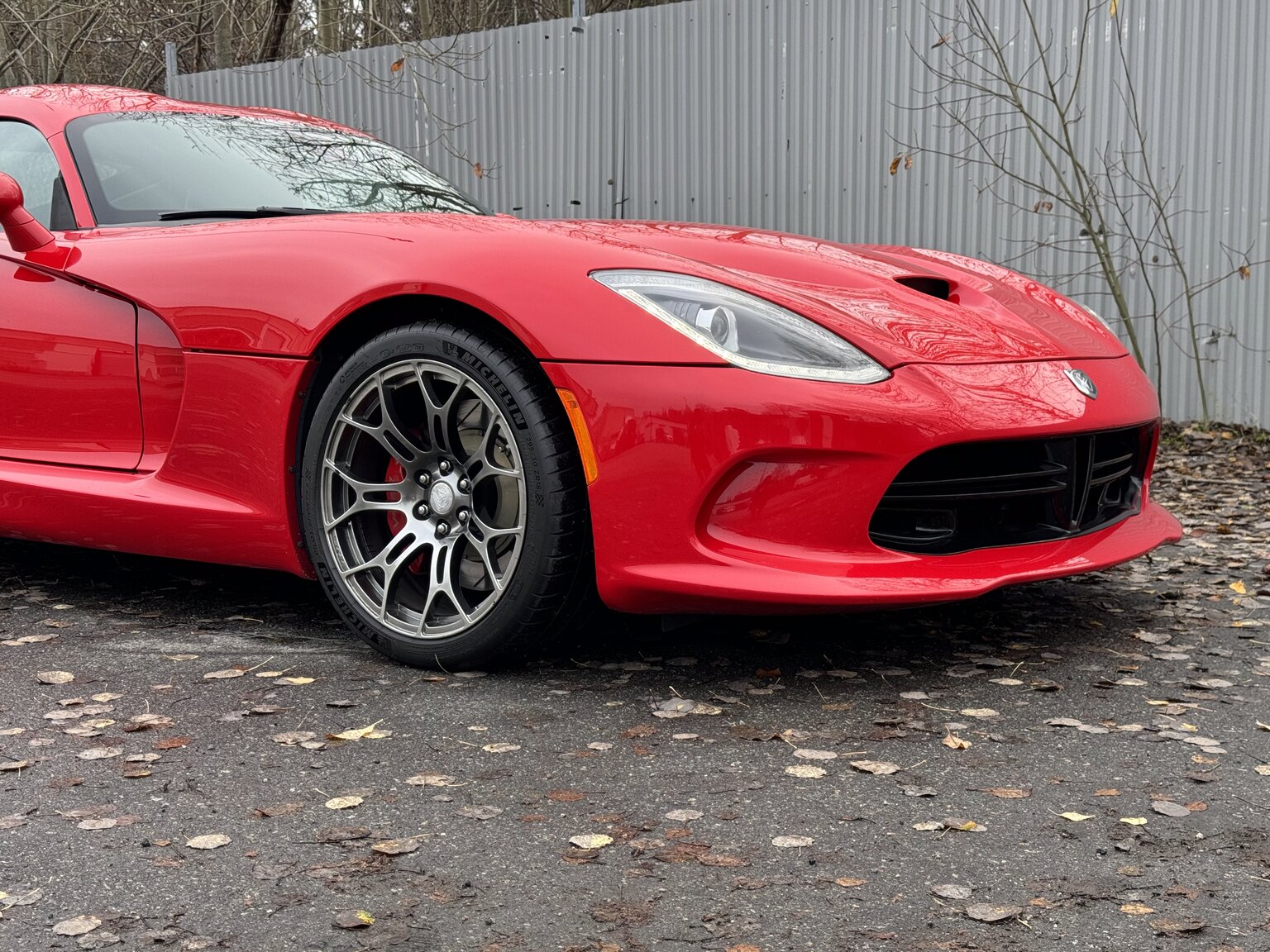 Exteriörbild på 2014 Dodge Viper GTS (69)
